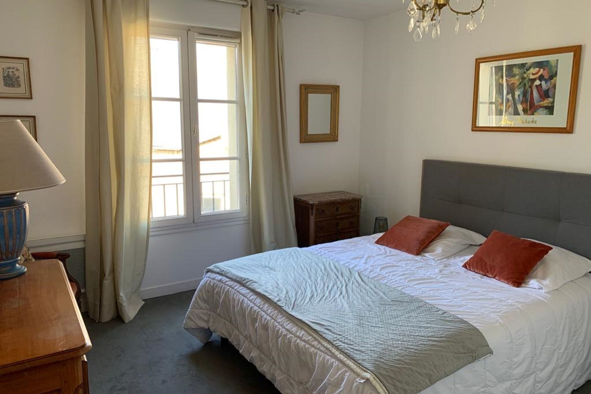 Inviting apartment in Bayeux near the center