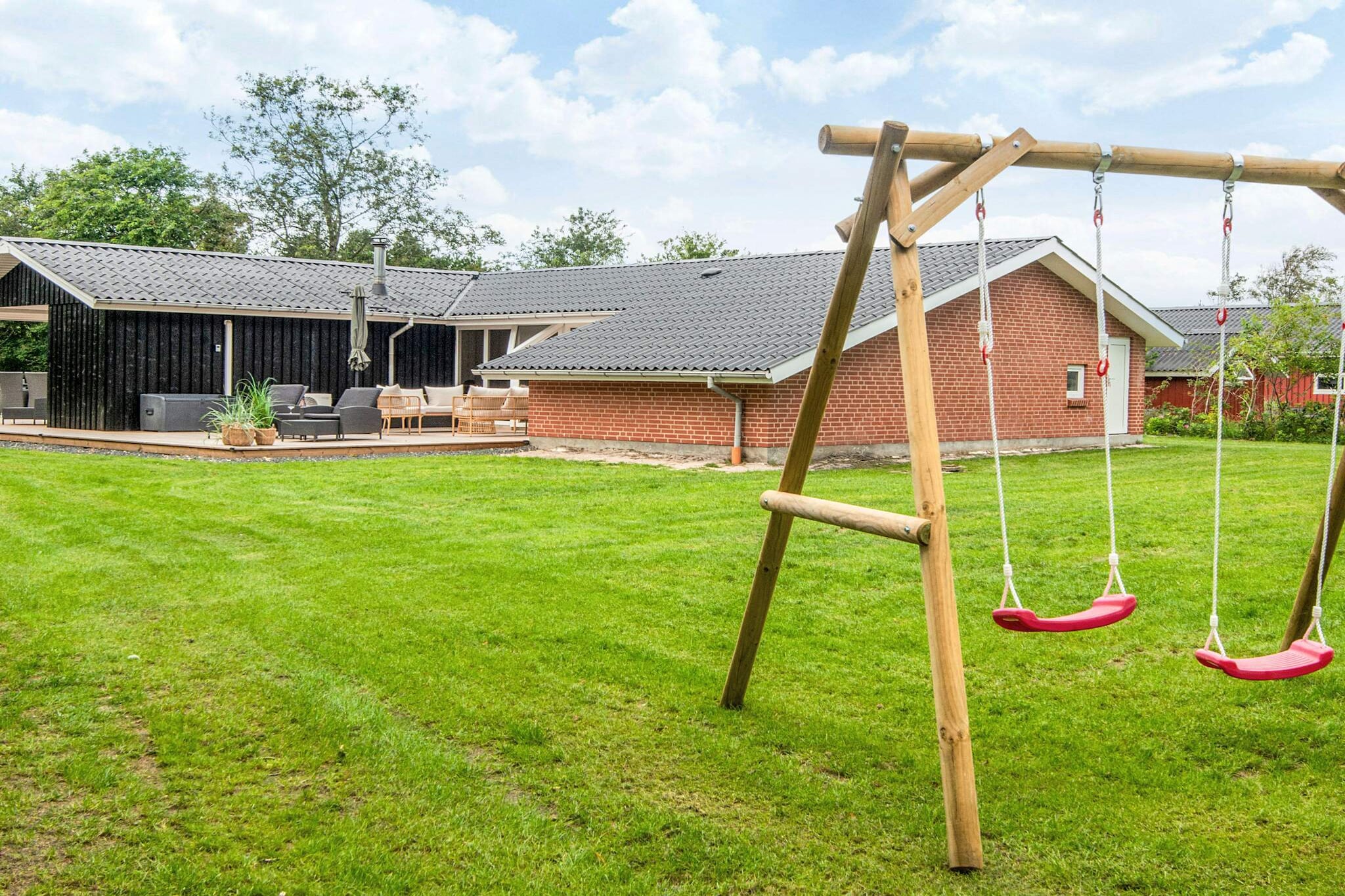 Renovated Retreat with Pool - By Traum Ferienwohnungen-View