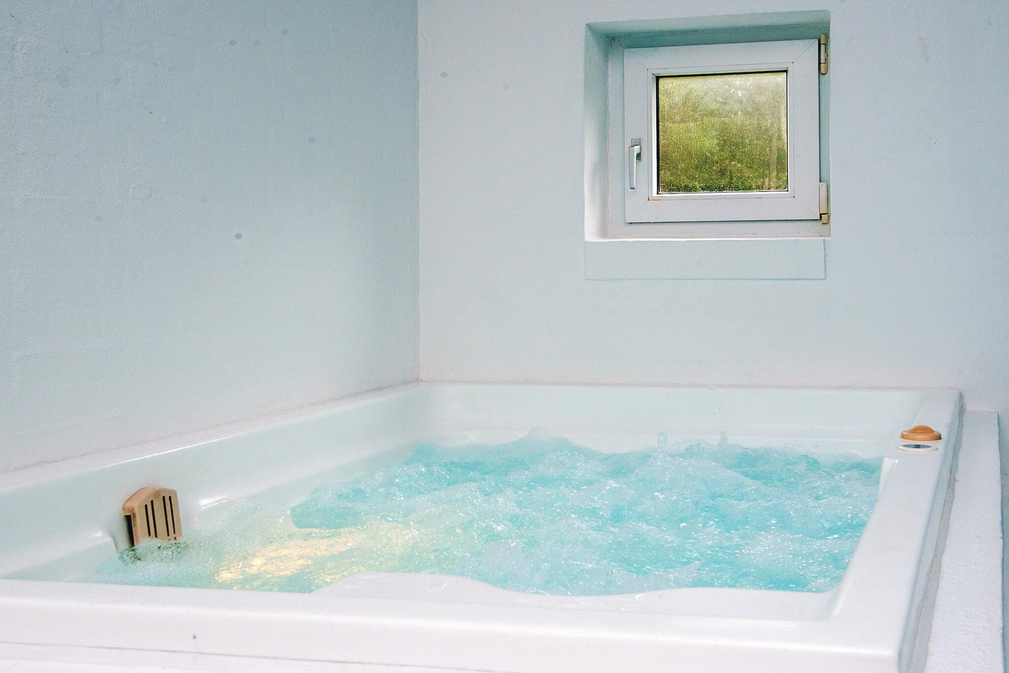 Retraite rénovée avec piscine - Spa