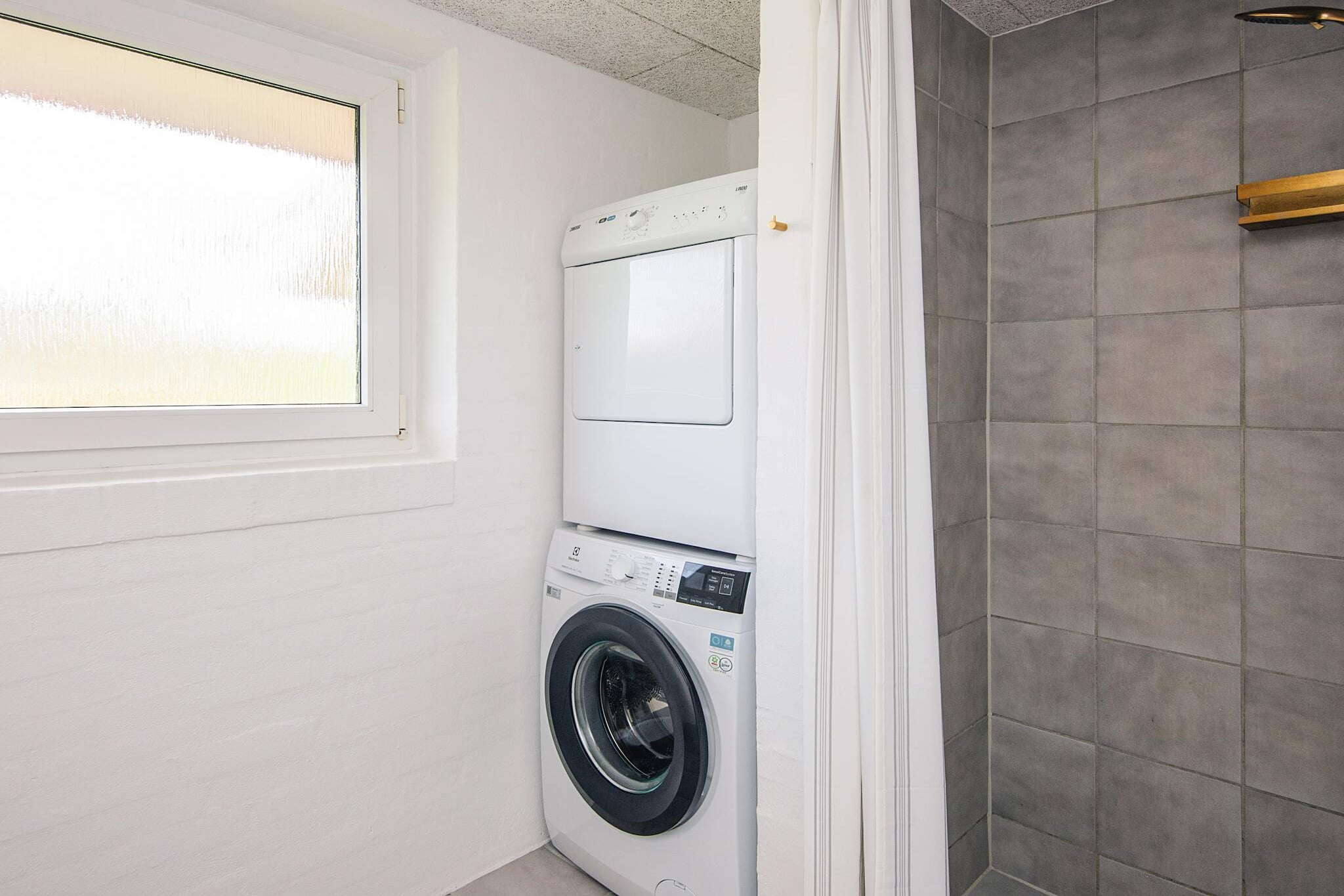 Retraite rénovée avec piscine - Intérieur