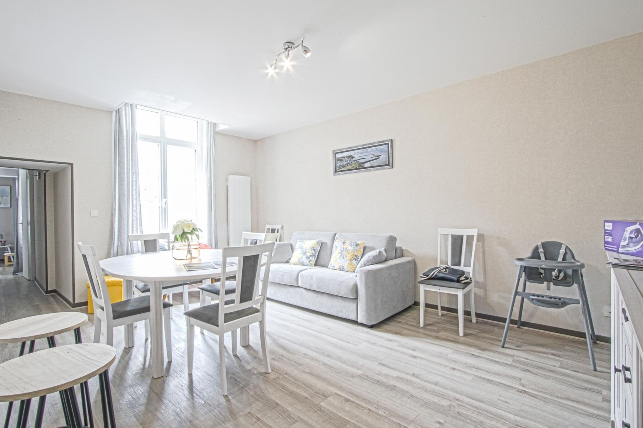 Modern apartment in Bayeux near Tapestry Museum