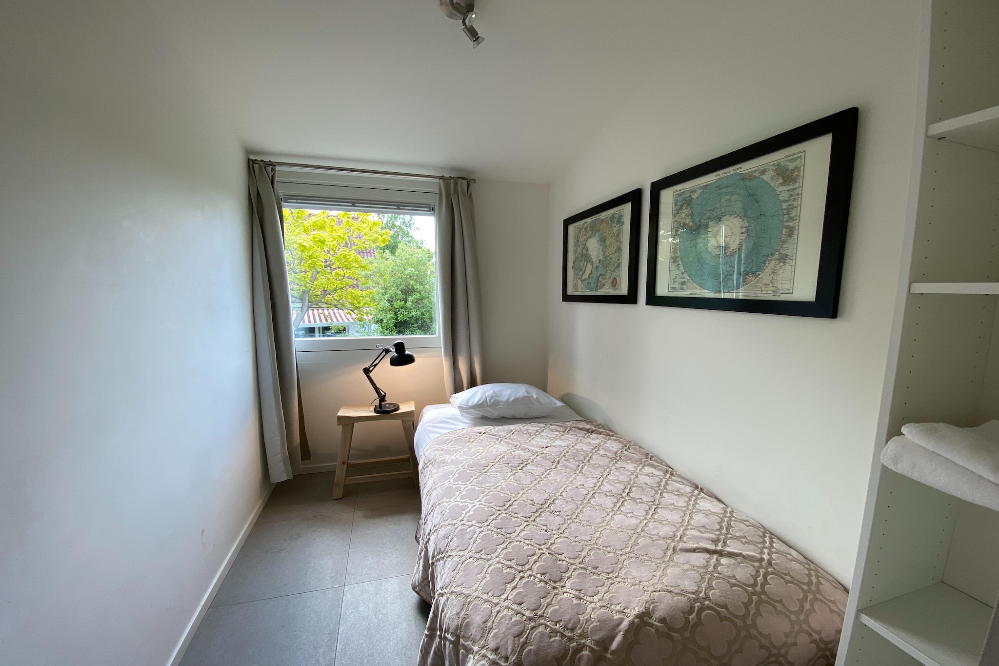 Bed Room