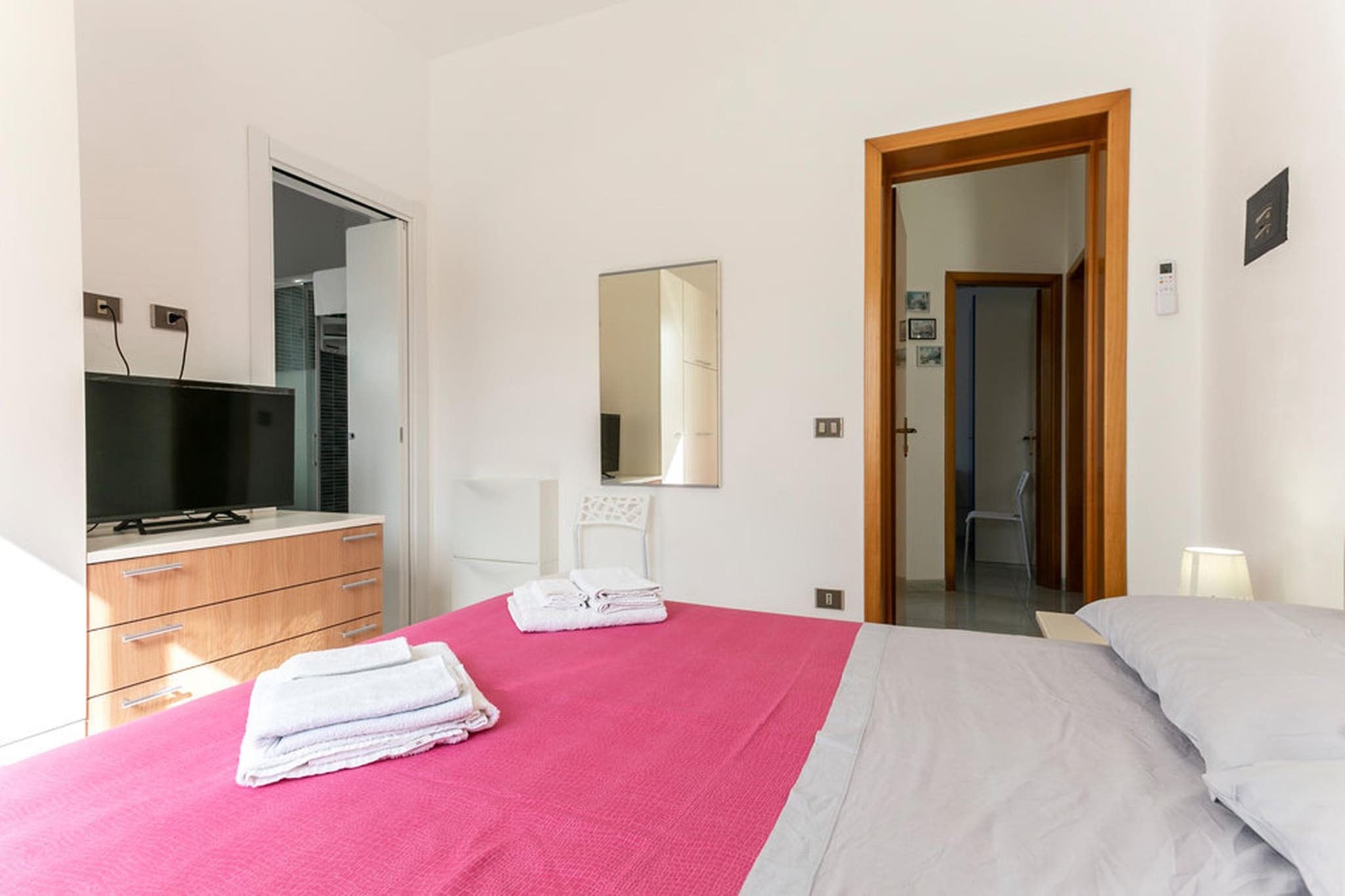 Appartamento 1 Villa Cavarra-Bedroom