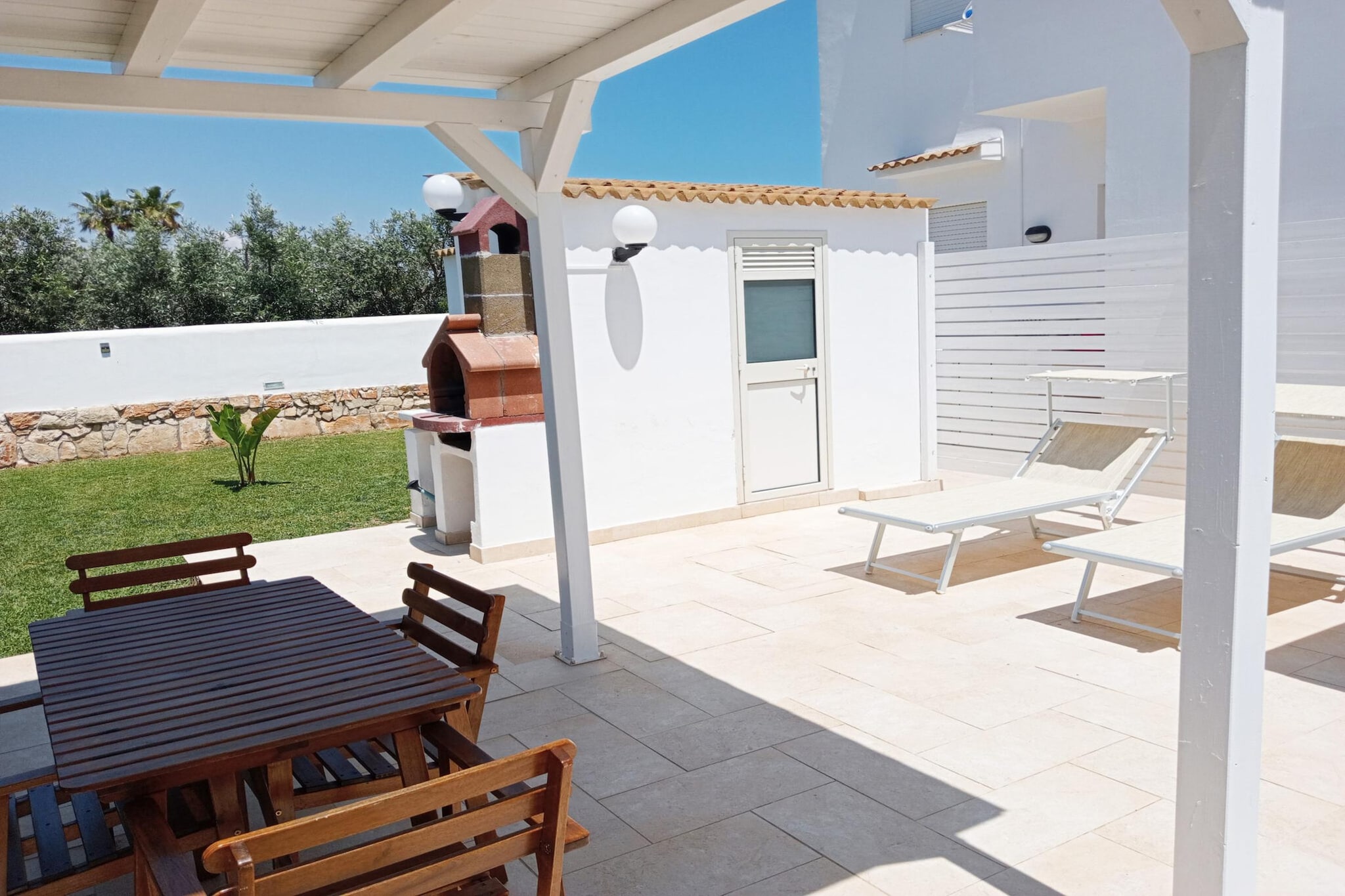 Appartamento 2 Villa Cavarra-Terrace balcony