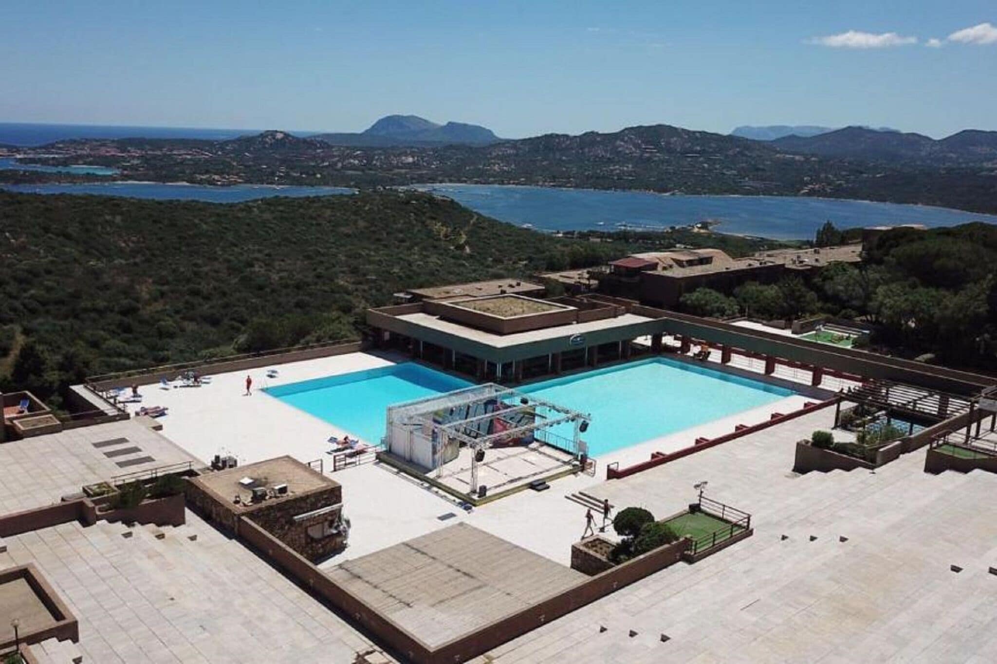Magnifique appartement à Olbia avec piscine partagée