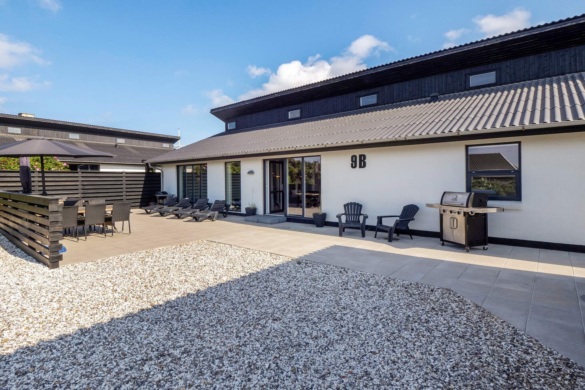 Gerenoveerd vakantiehuis met zwembad