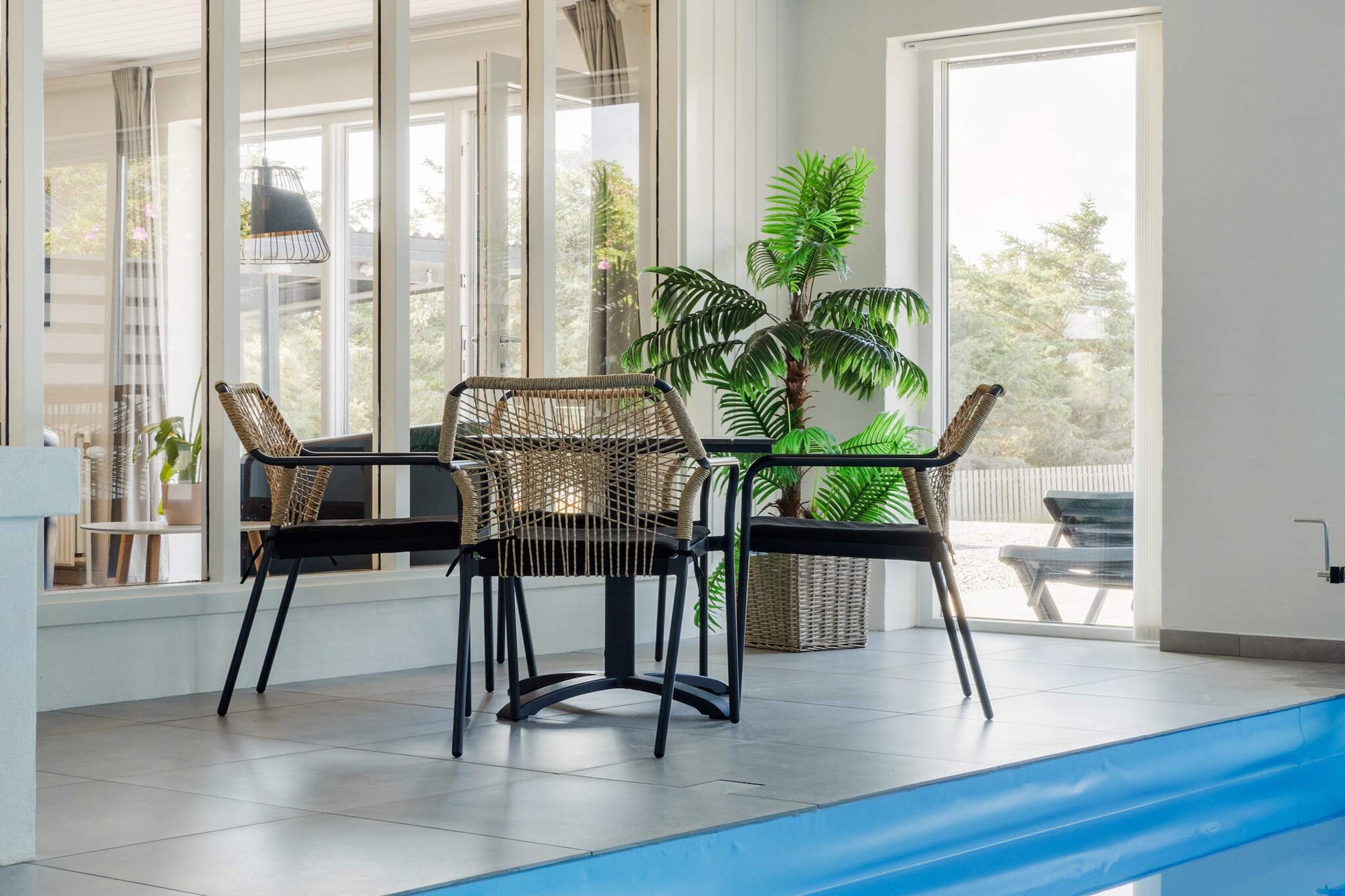 Gerenoveerd vakantiehuis met zwembad - Zwembad
