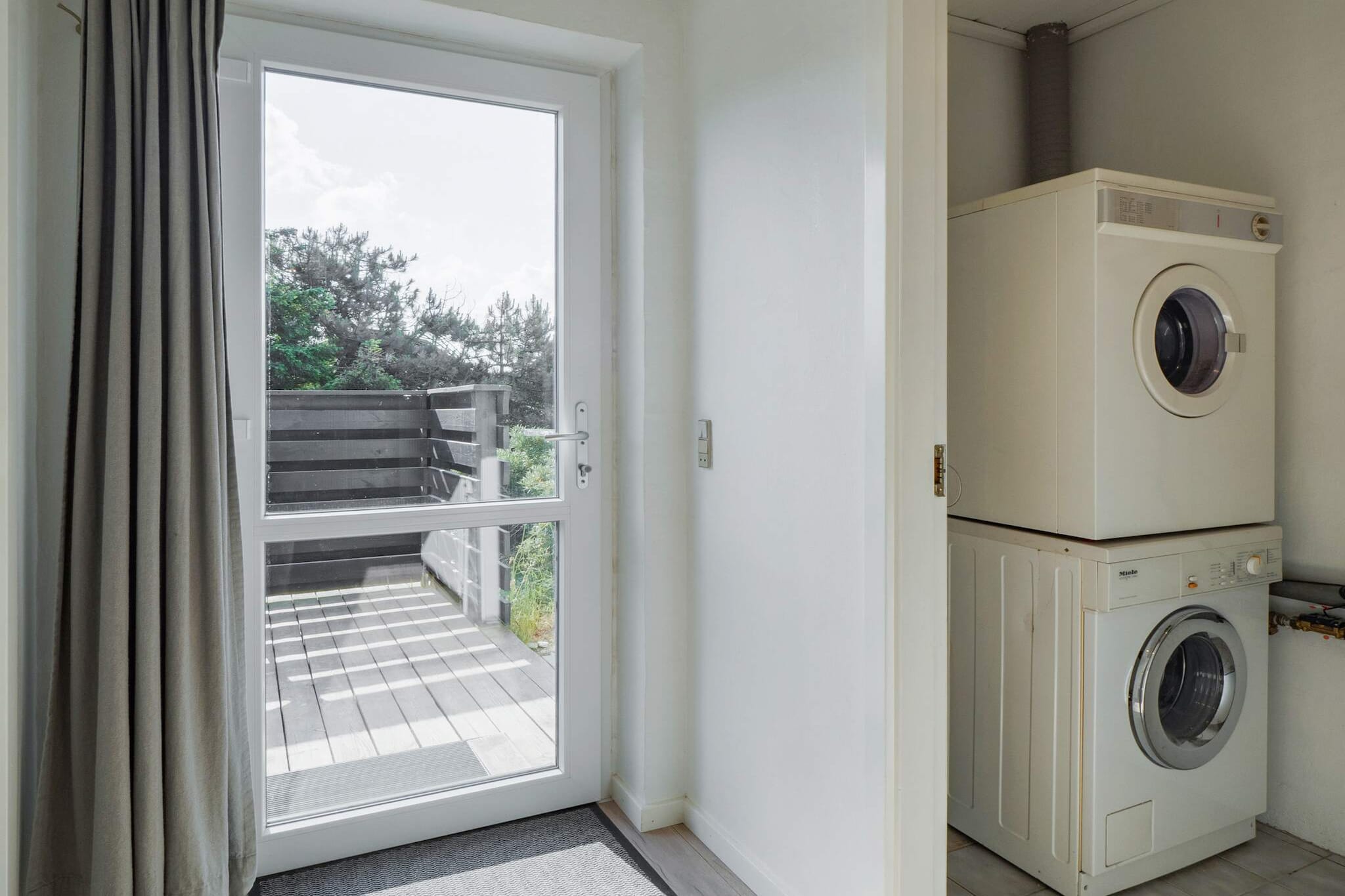 Gerenoveerd vakantiehuis met zwembad - Binnen