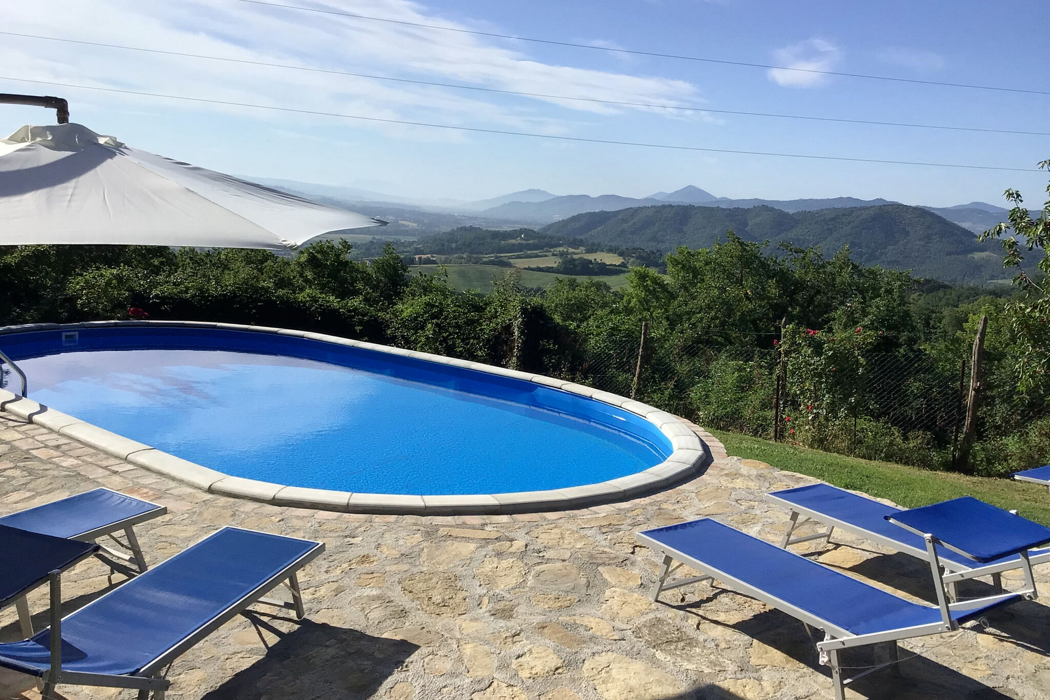 Fijn vakantiehuis in Città di Castello met privézwembad