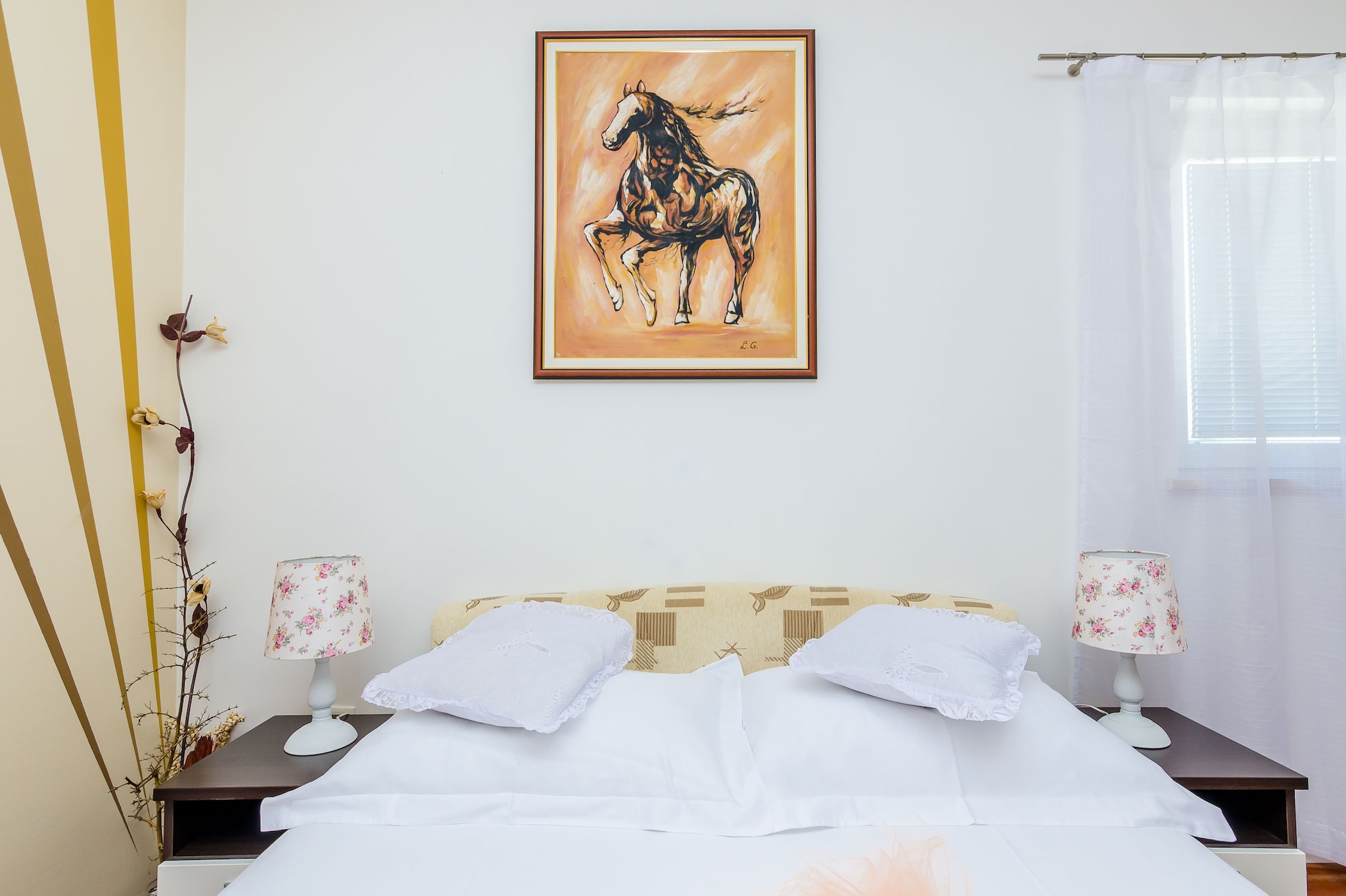 Apartments Villa Aura - Comfort Studio Apartment 8 with shared swimming pool