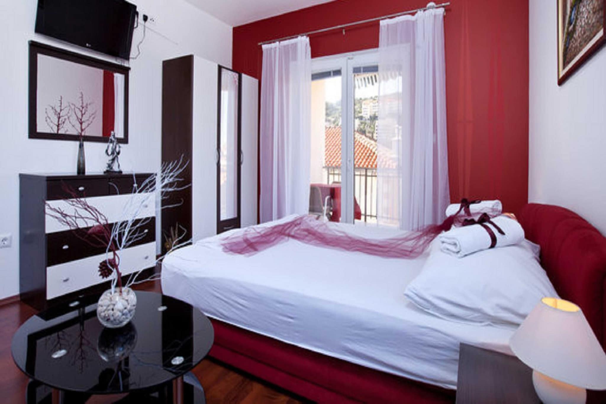 Apartments Villa Aura - Comfort Studio Apartment 8 with shared swimming pool-Slaapkamer