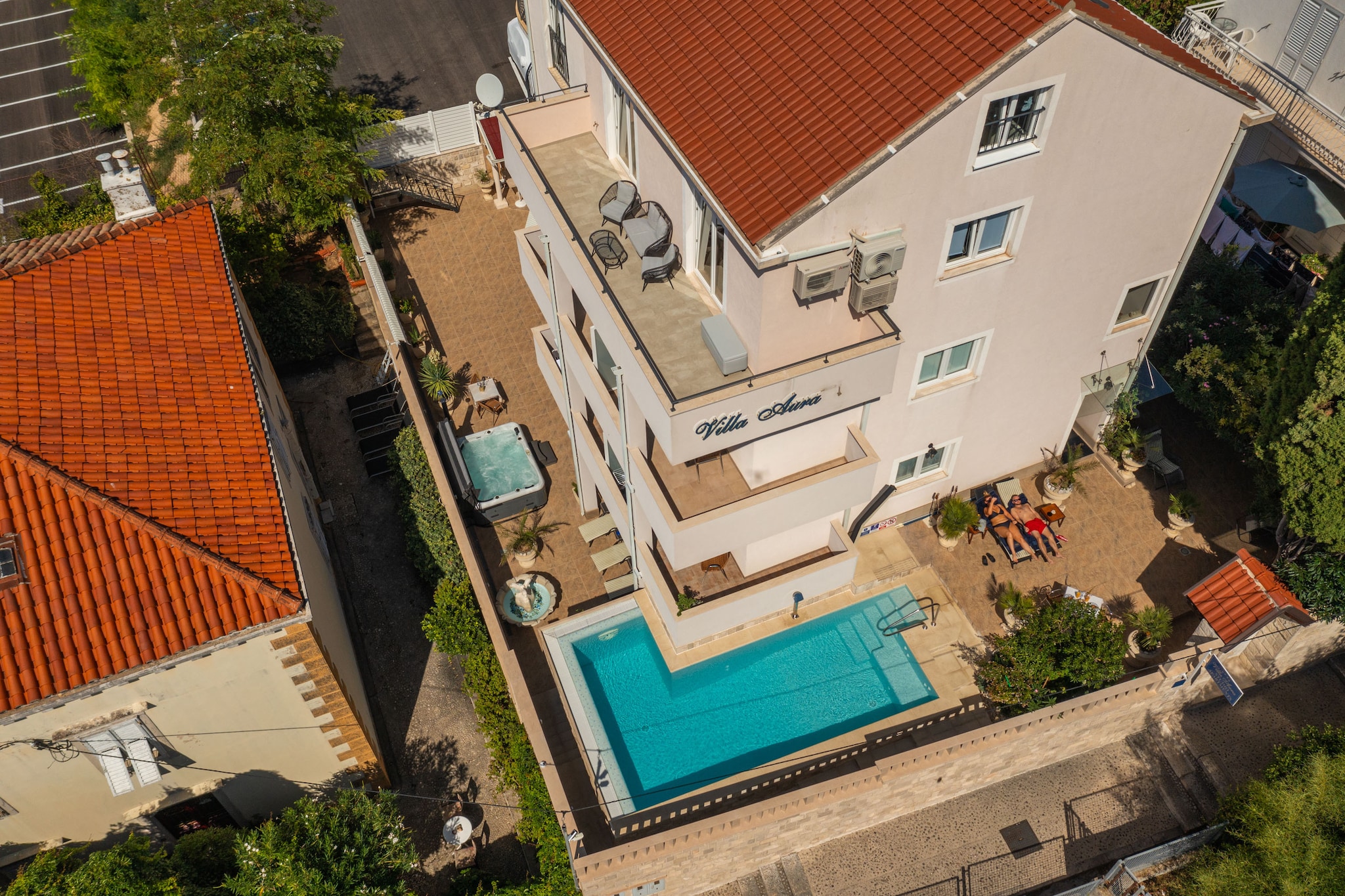 Apartments Villa Aura - Comfort Studio Apartment 8 with shared swimming pool-Uitzicht