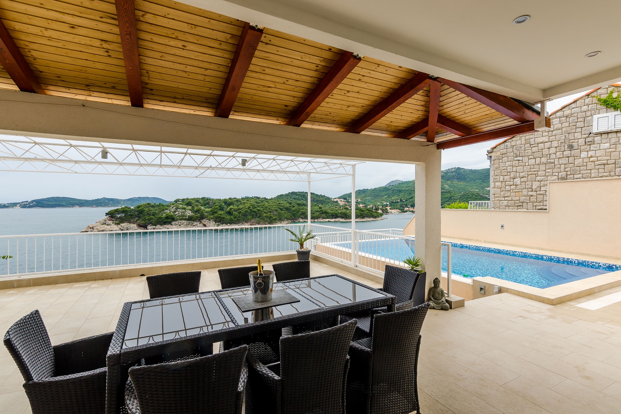 Apartment Franceska -Two-Bedroom Apartment with Terrace and Sea View-Terrasse