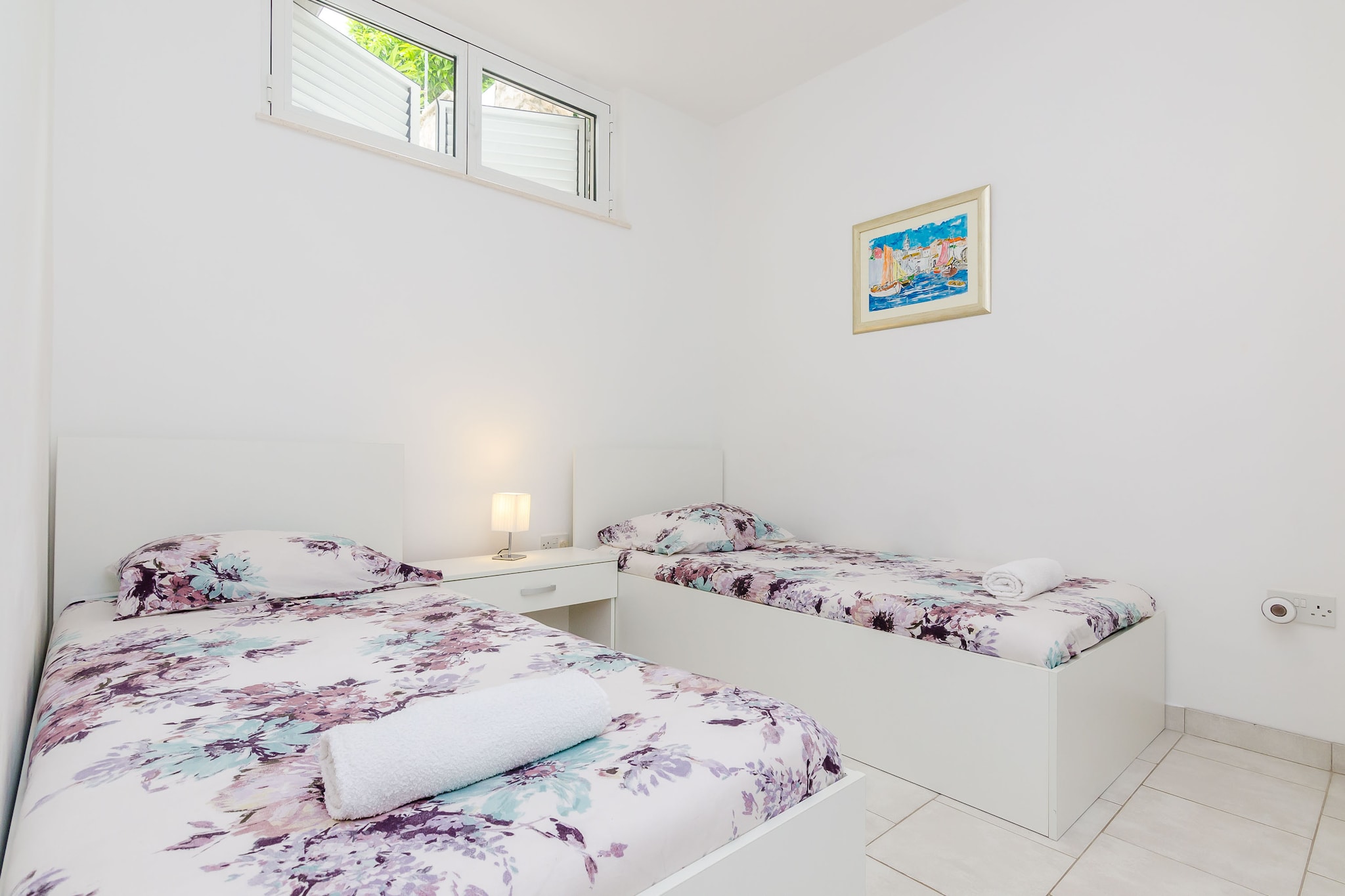 Apartment Franceska -Two-Bedroom Apartment with Terrace and Sea View-Chambre