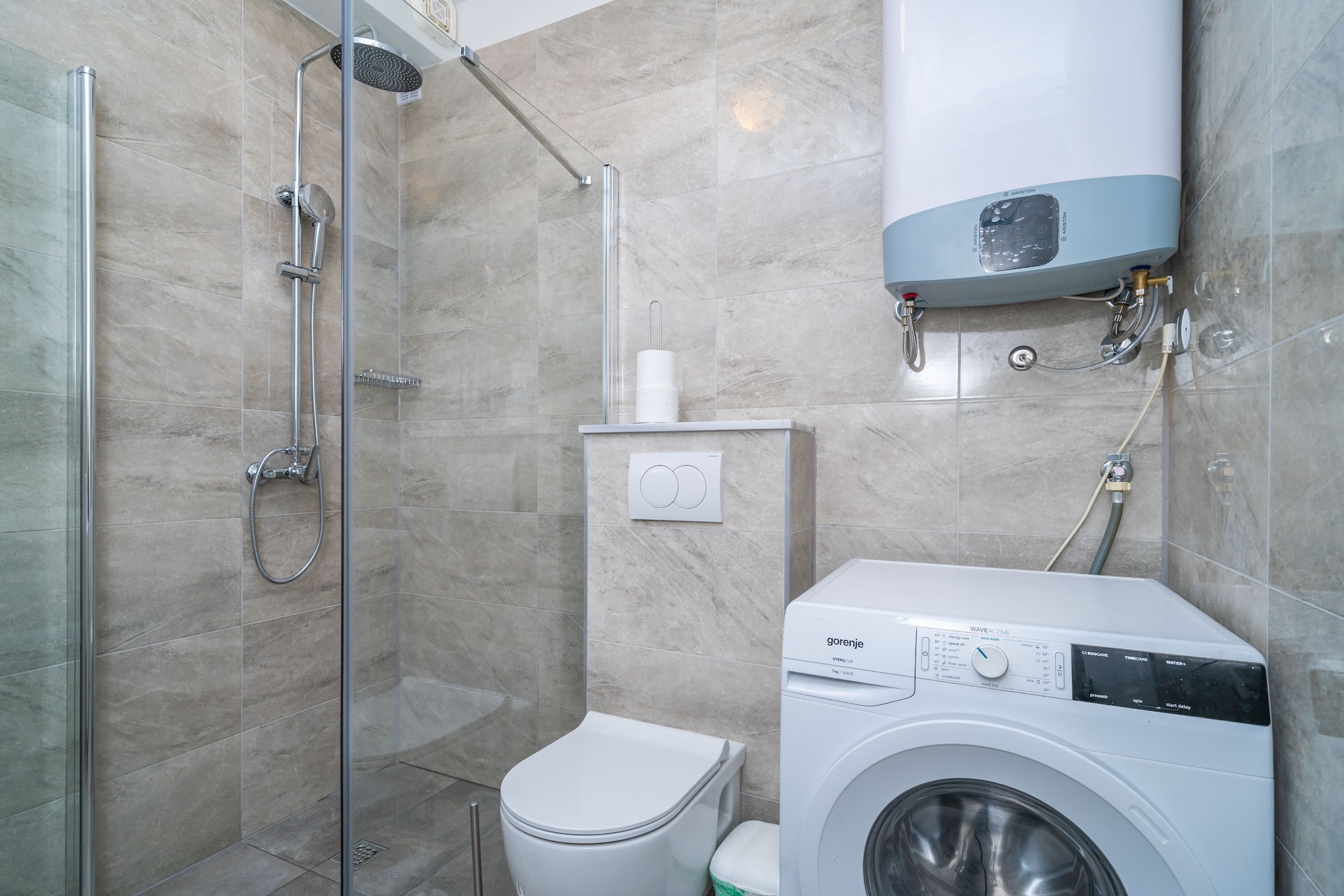 Apartments Vulicevic - Apartment Vulicevic A1 ( free private parking )-Badezimmer