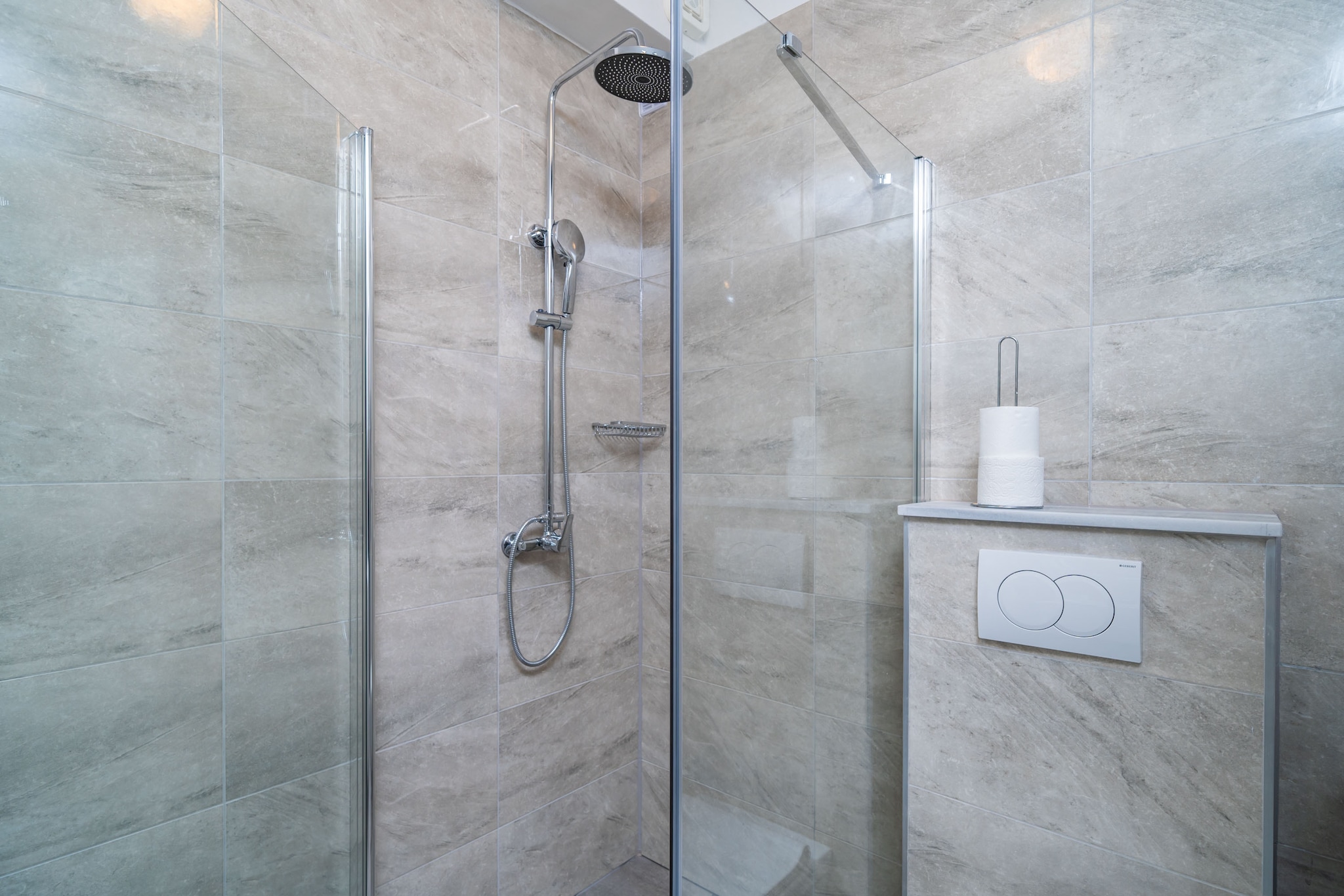 Apartments Vulicevic - Apartment Vulicevic A1 ( free private parking )-Badezimmer