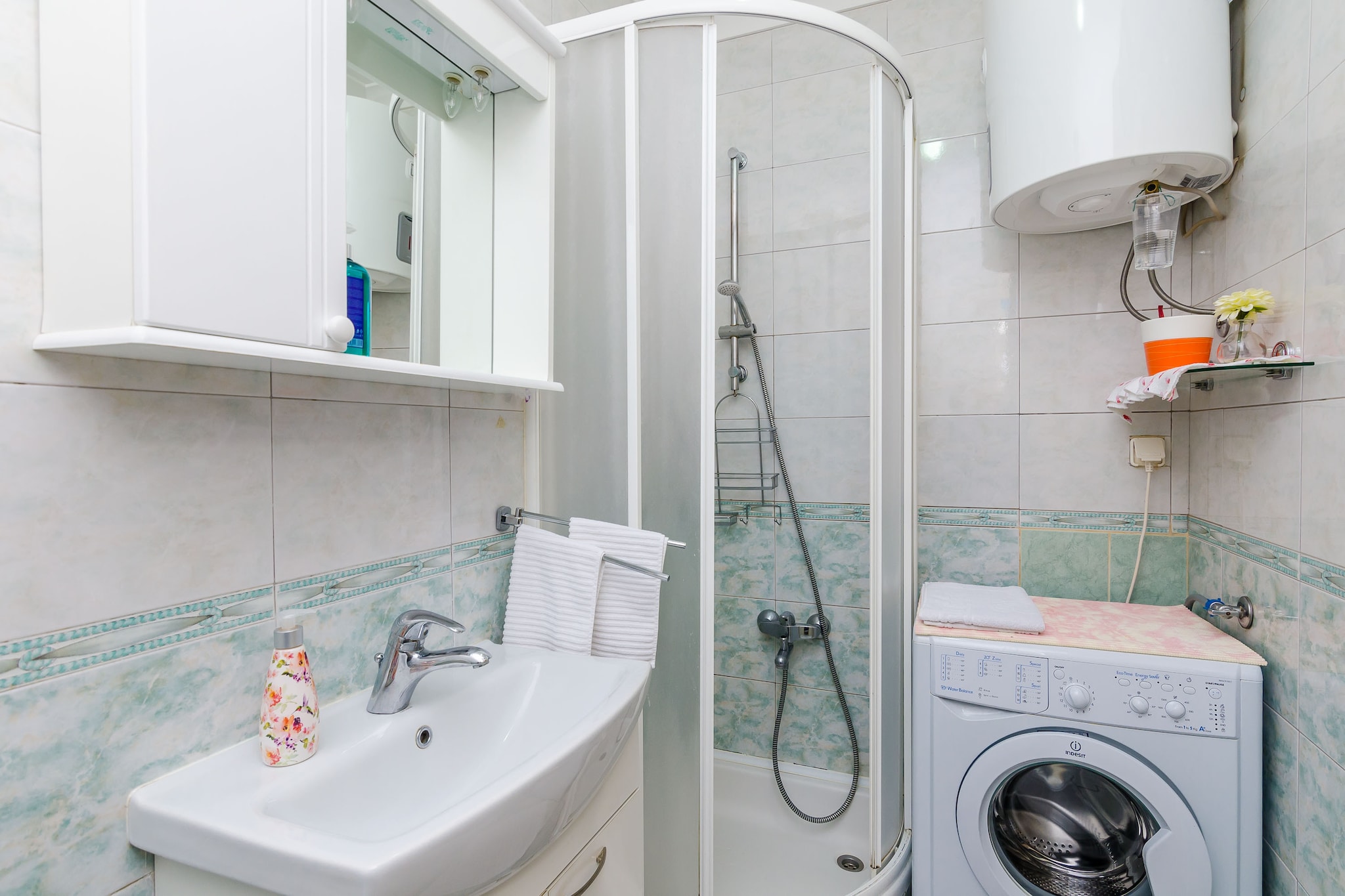 Apartments Captain - Superior One Bedroom Apartment with Terrace (3 Adults)-Badkamer