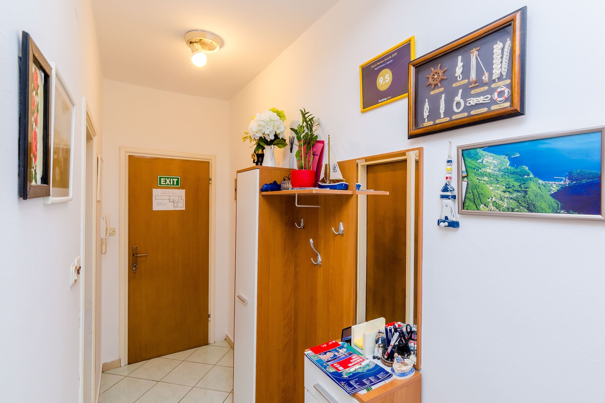 Apartments Captain - Superior One Bedroom Apartment with Terrace (3 Adults)-Binnen