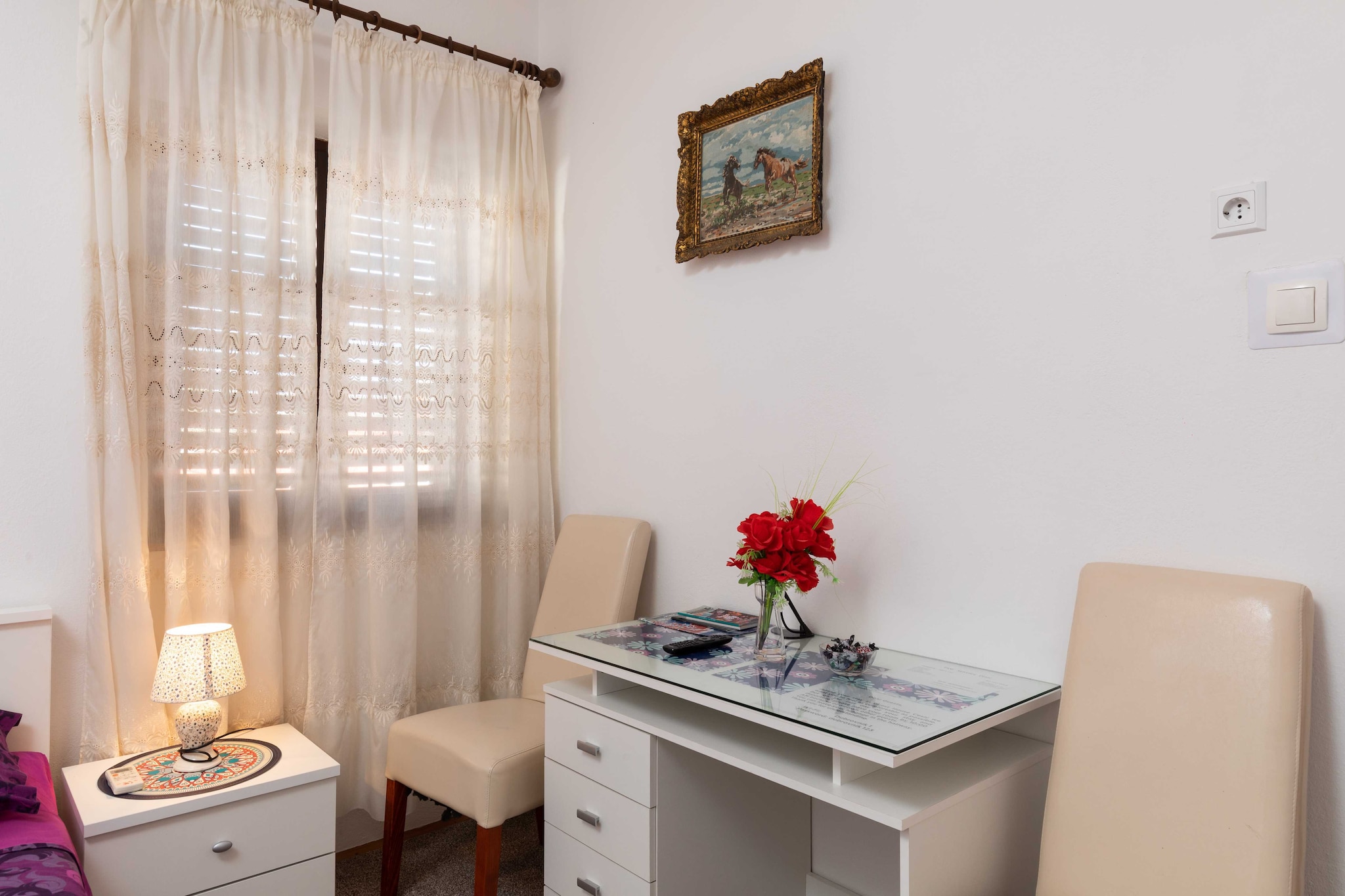 Guest House Cesic is located 1.5 km from Dubrovnik’s UNESCO-protected Old Town. It is only 400 meters from the beach and it offers eight accommodation unites.
This lovely double room features a flat-screen TV, WiFi and air condition. Private bathroom comes with a shower and hairdryer.
Across the street, below Hotel Bellevue, one can find a beach, just 400 meters from the accommodation. A grocery store is 100 meters away and a bakery, cafe bar and restaurant are less than 400 meters from the guest house. Further down the street is a pharmacy, hair salon, shops and park for children.
Nearest bus stop is 5 minutes away with regular lines to other parts of the city.
Gruz ferry port is 15 minutes walk away or 5 minutes ride away. Dubrovnik airport is 17 km away.