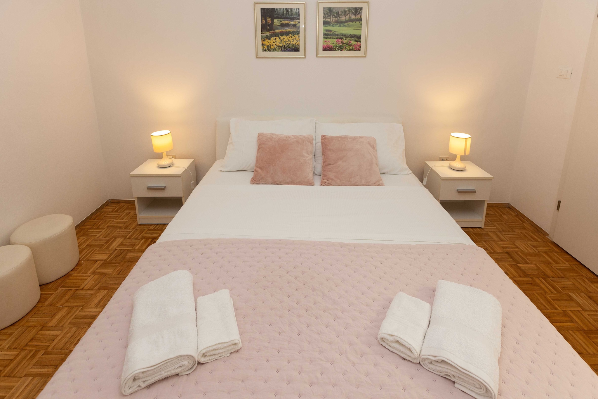 Rooms Batina- Standard Double Room-2 - Schlafzimmer