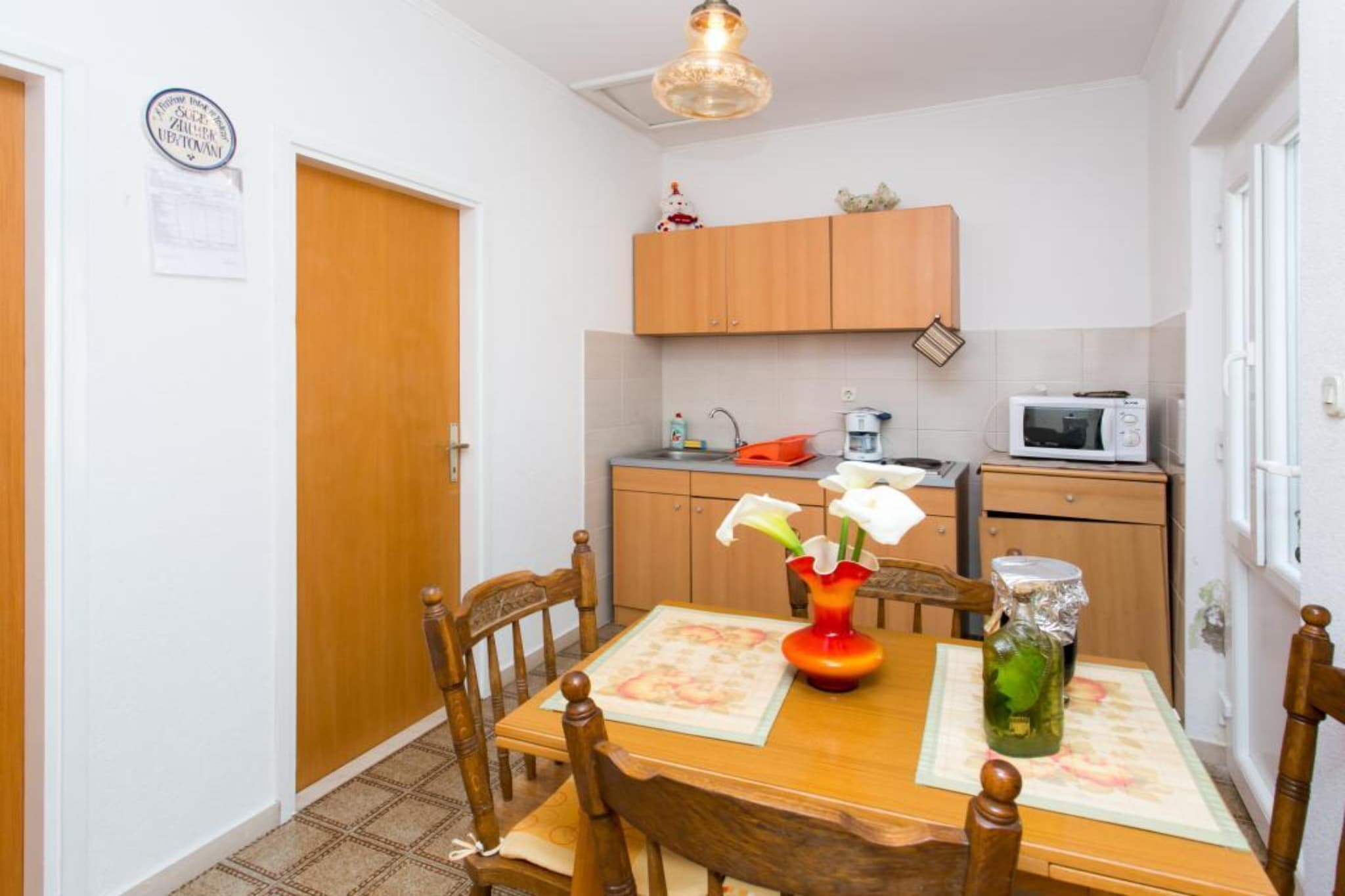 Apartments Anka - One-Bedroom Apartment with Balcony and Sea View