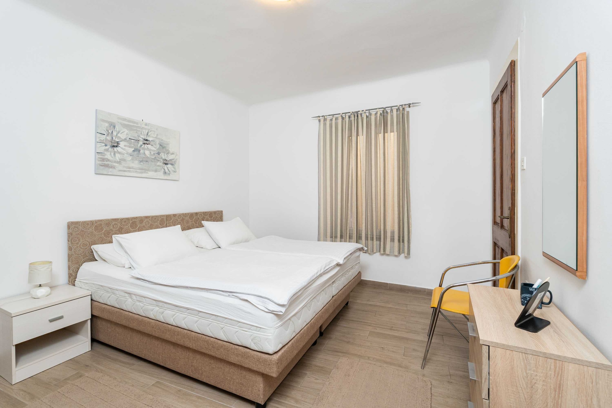 Apartment Family Tokić - One Bedroom Apartment with Terrace-Slaapkamer