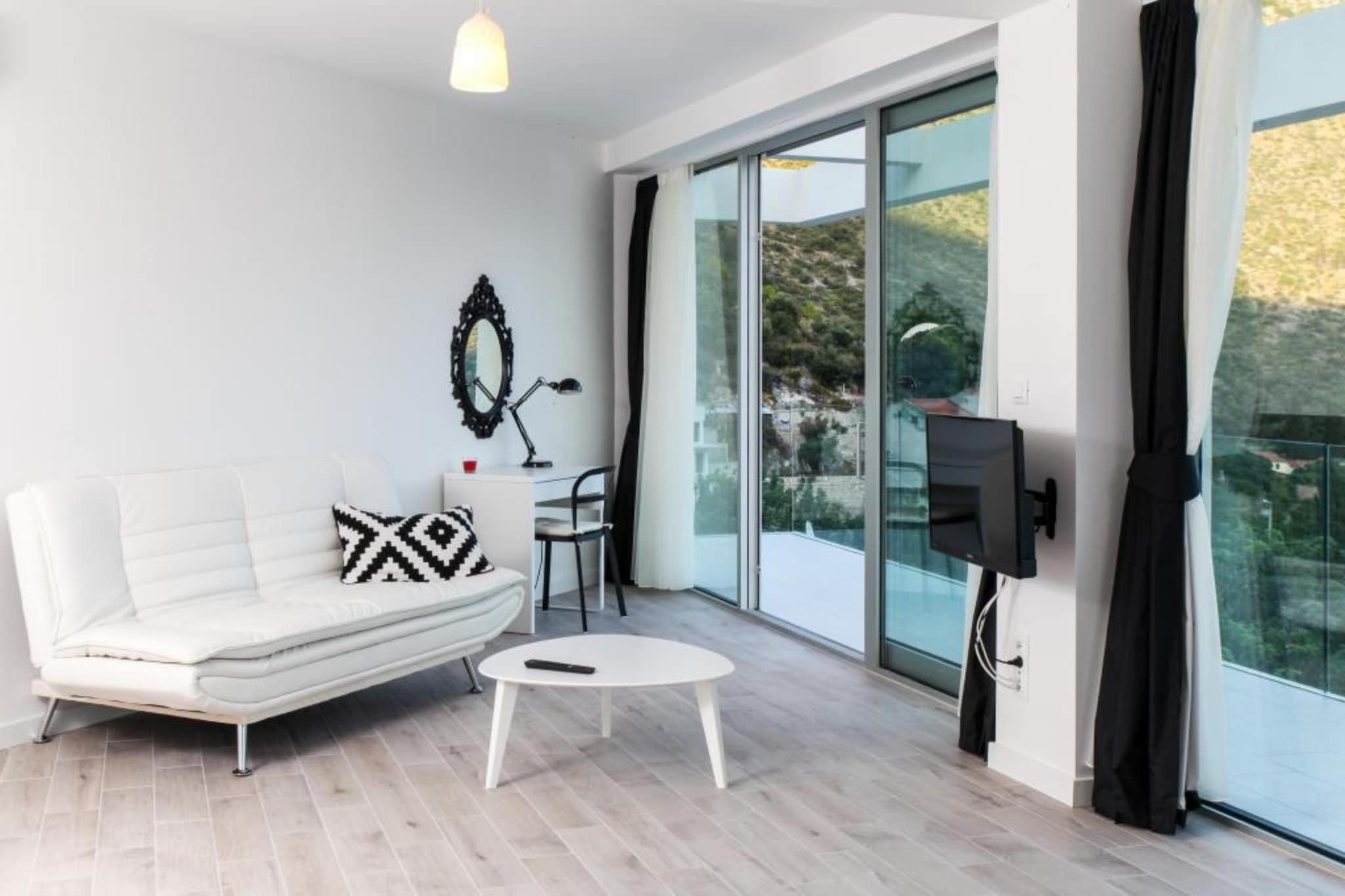 Villa Dupcic - Five-Bedroom Villa with Private Pool and Sea View-Salon