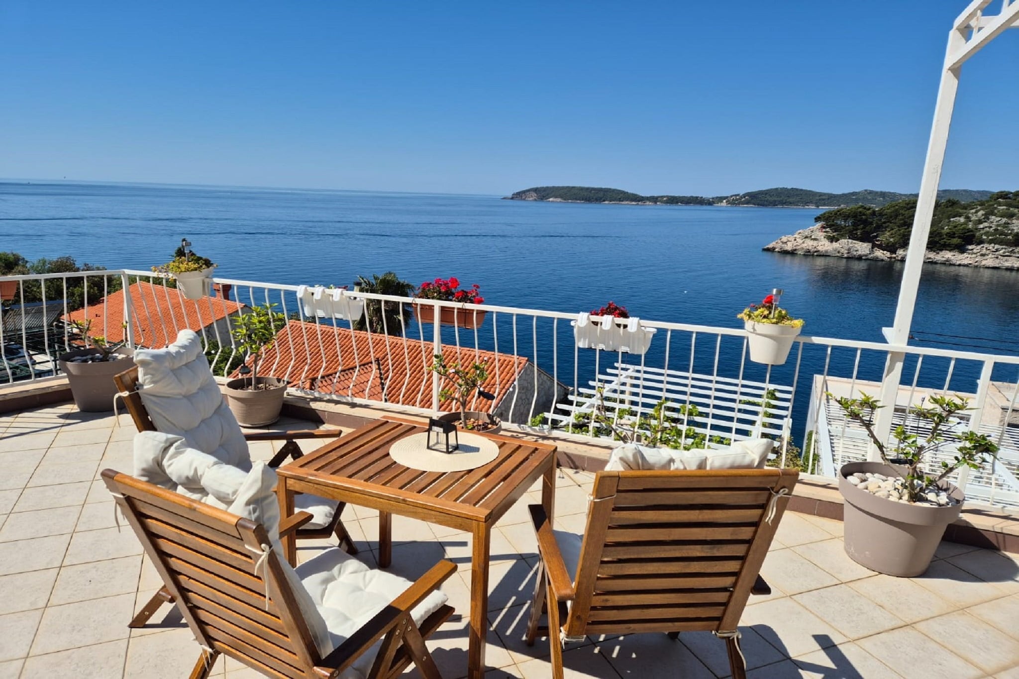 Apartments Matea - One-Bedroom Apartment with Sea View - (Štikovica) - Terrasse