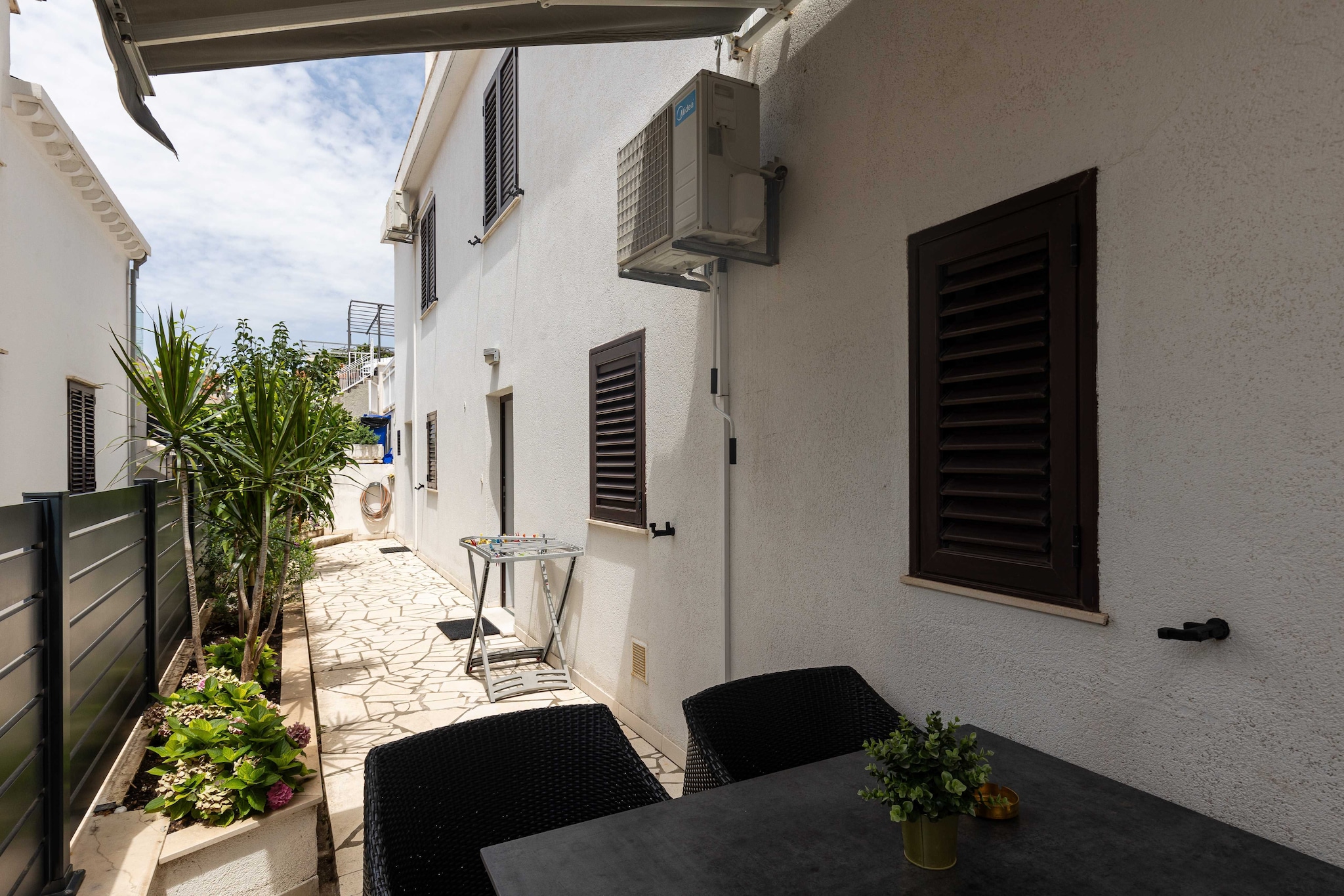 Guest House Kono - Two Bedroom Apartment - Buitenlucht