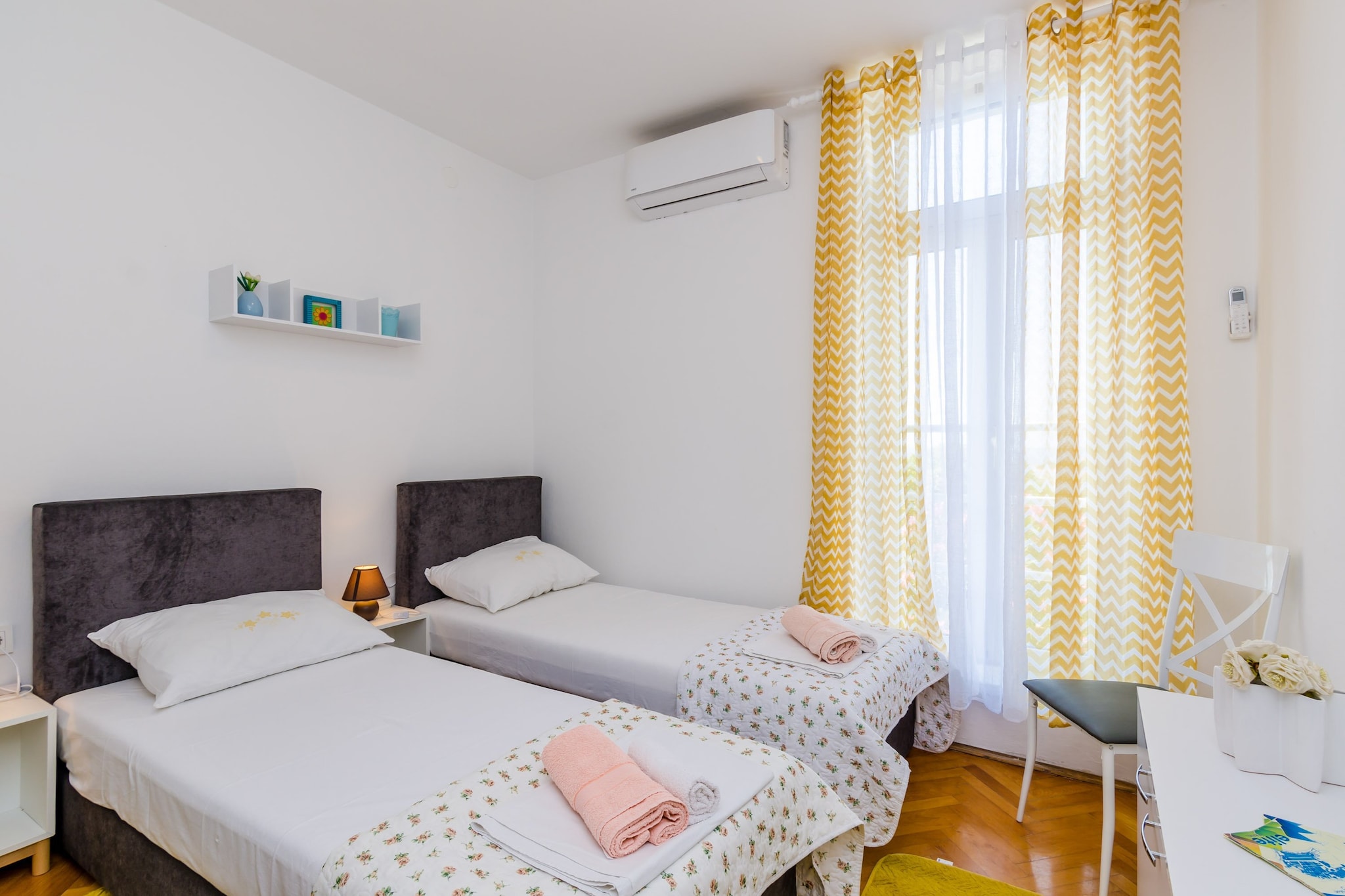 Apartment Petrana - Studio Apartment with Terrace