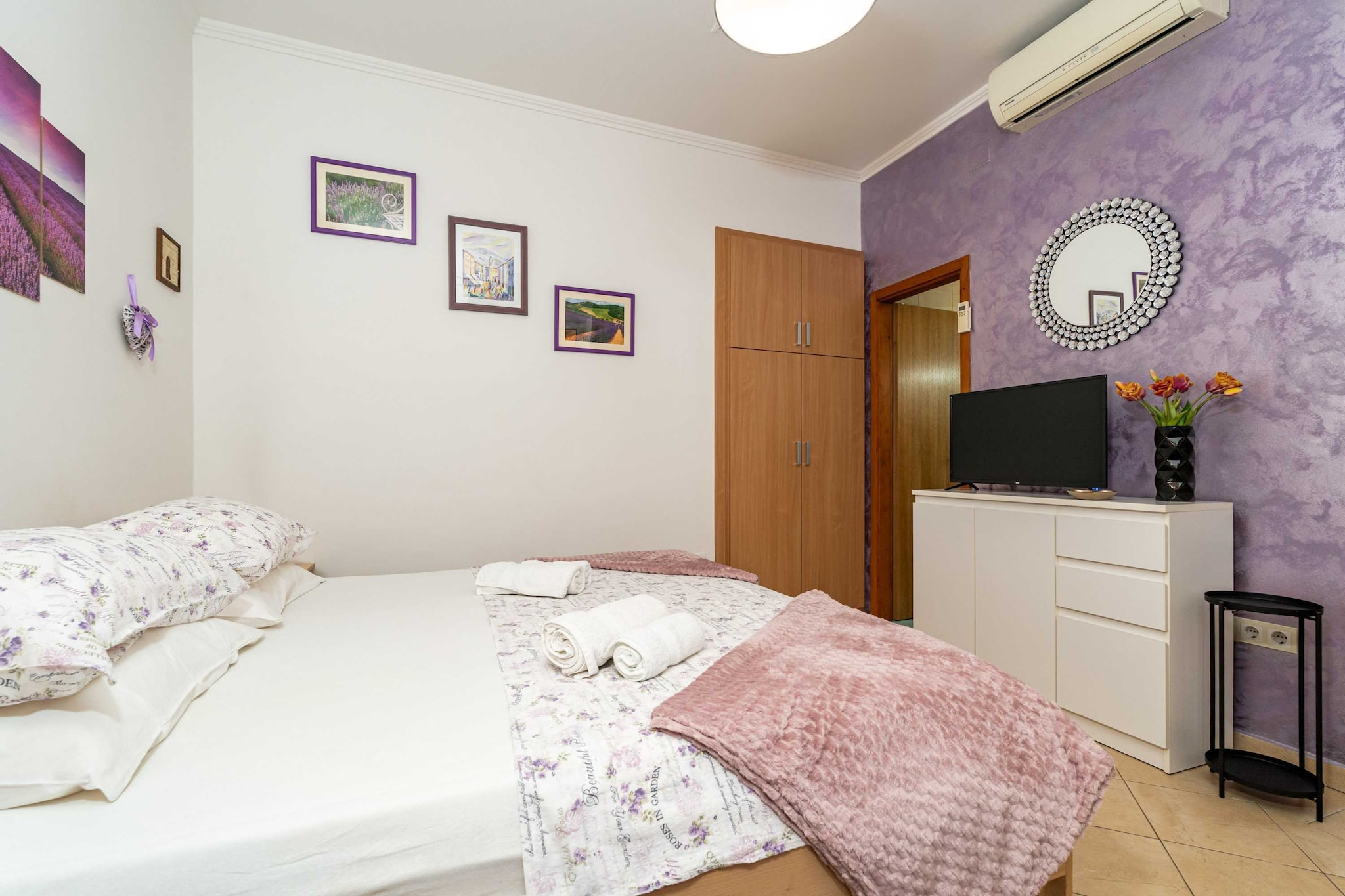 Apartments and Room Frane - Studio with Terrace-Slaapkamer