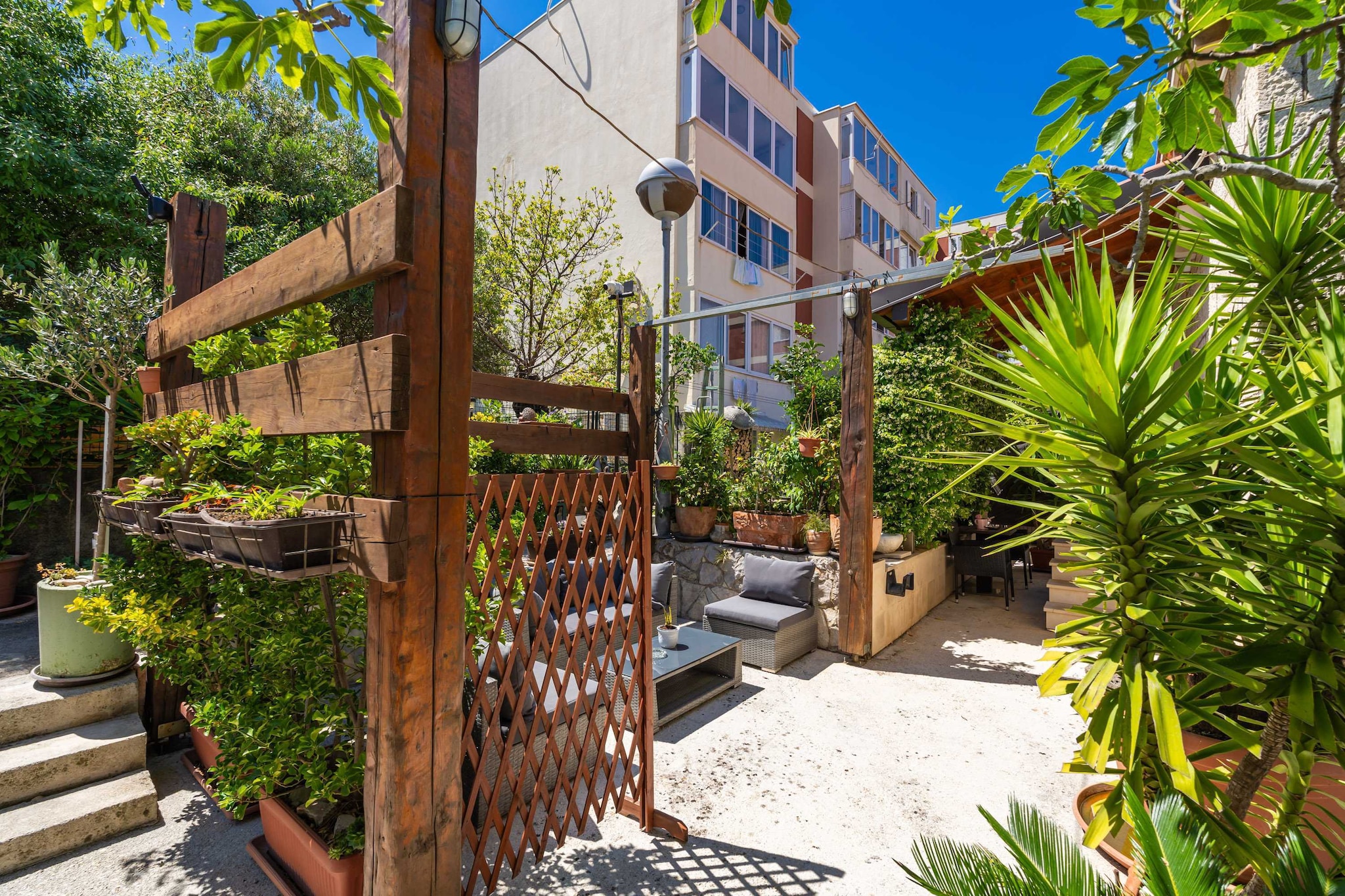 Apartments and Room Frane - Studio with Terrace-Terras