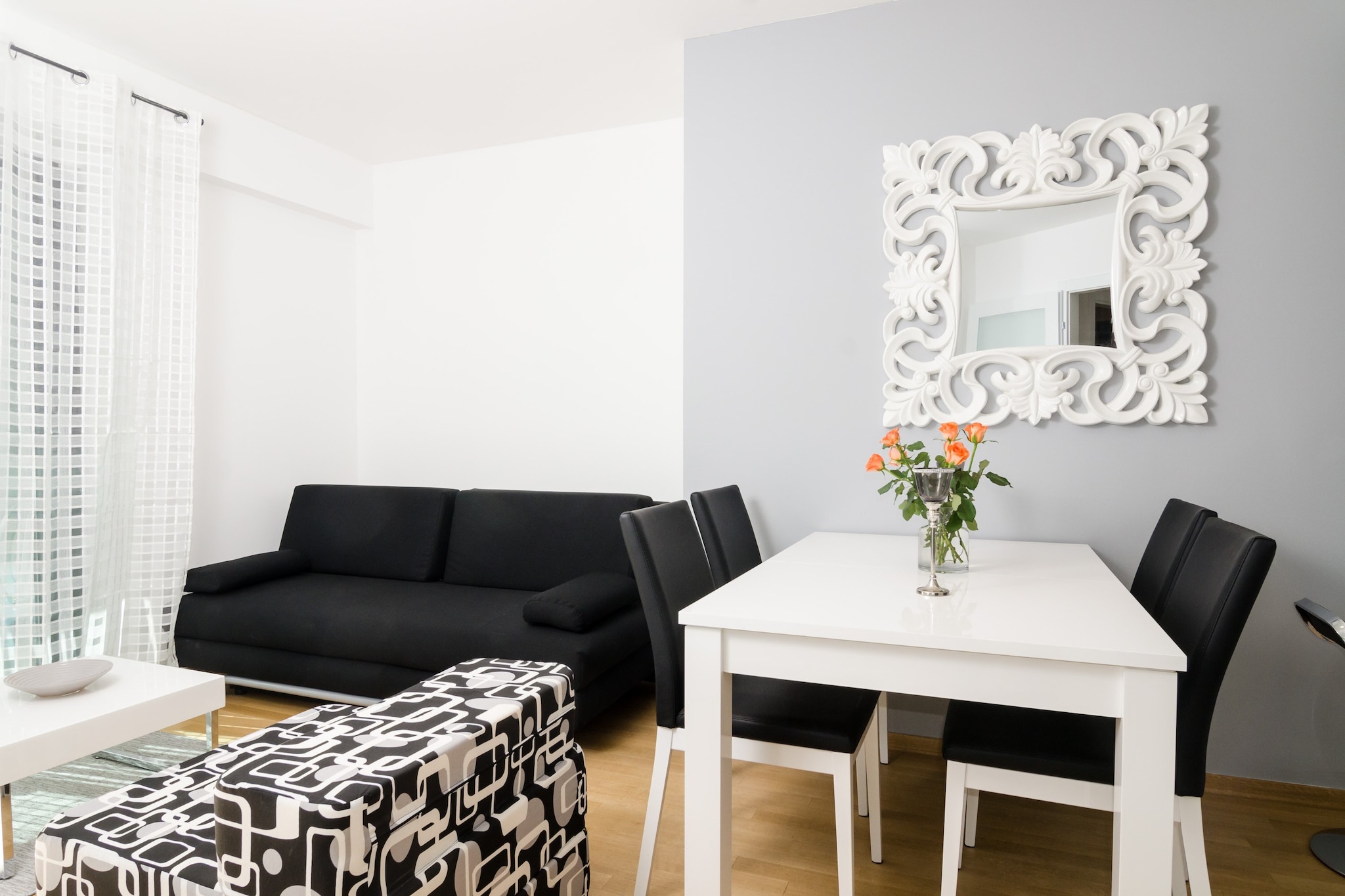 1 bedroom apartment with balcony