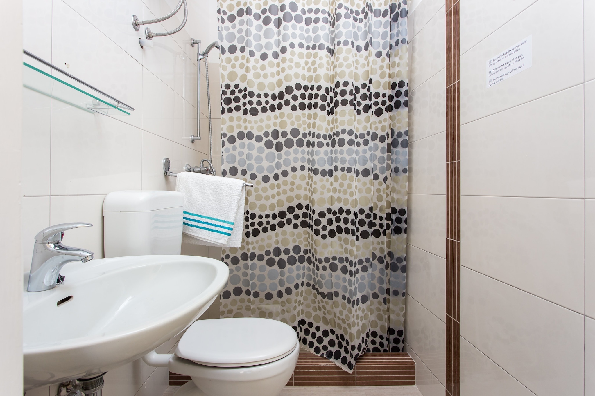 Apartments Ljubimir - One-Bedroom Apartment with Shared Terrace - Bambo-Badkamer