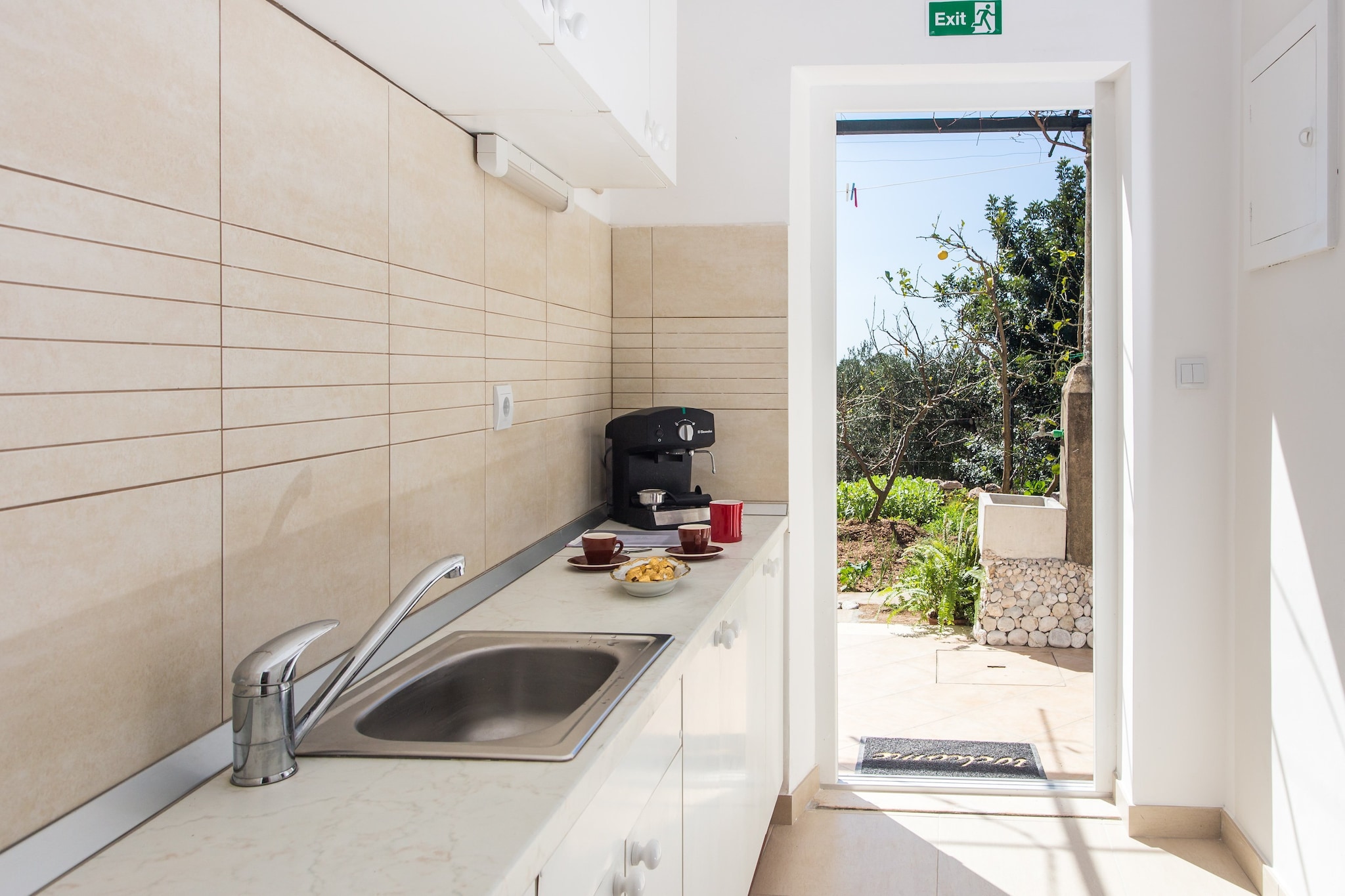Apartments Ljubimir - One-Bedroom Apartment with Shared Terrace - Bambo-Keuken