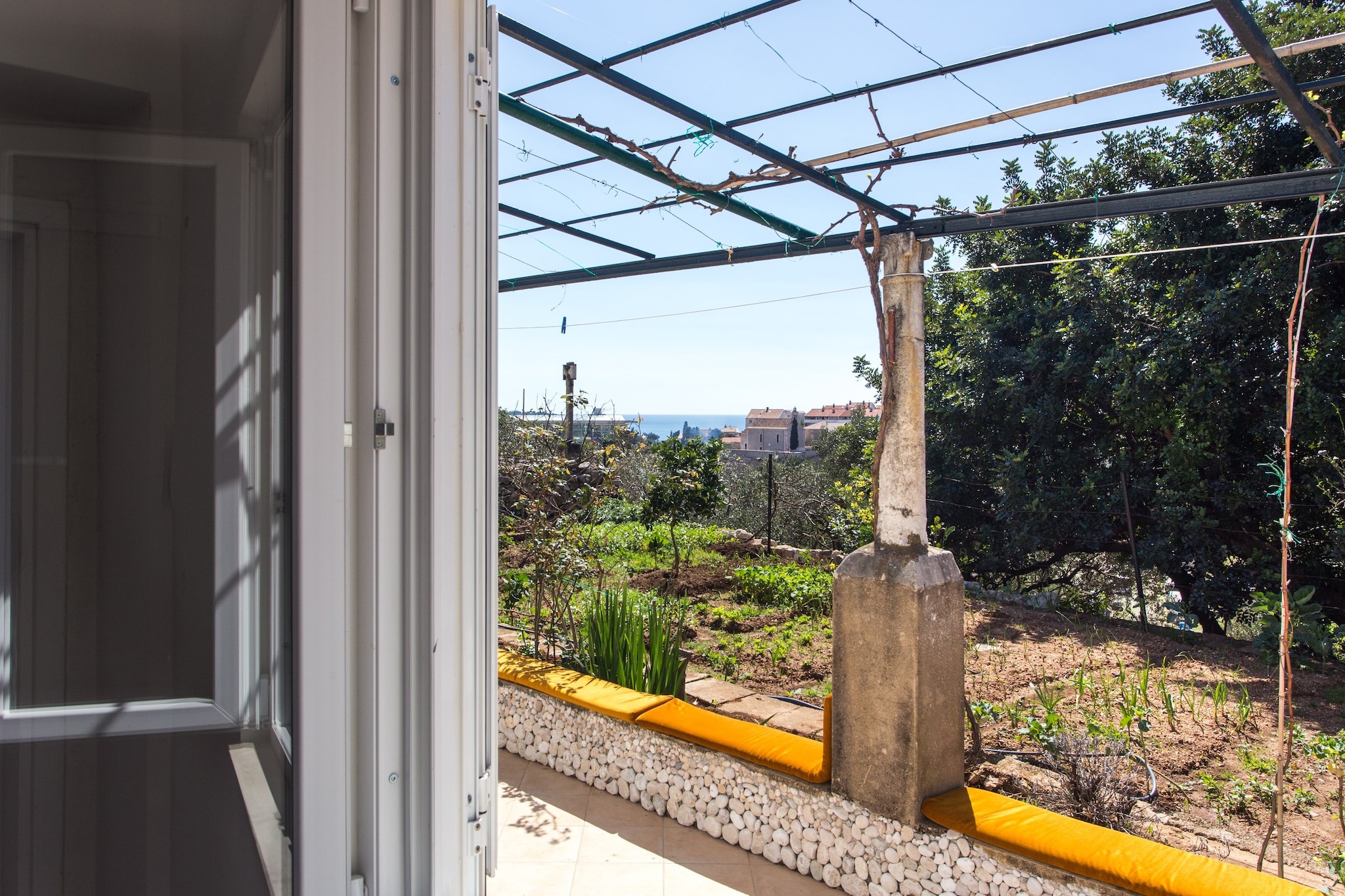 Apartments Ljubimir - Comfort One-Bedroom Apartment with Shared Terrace - Nono-Terras