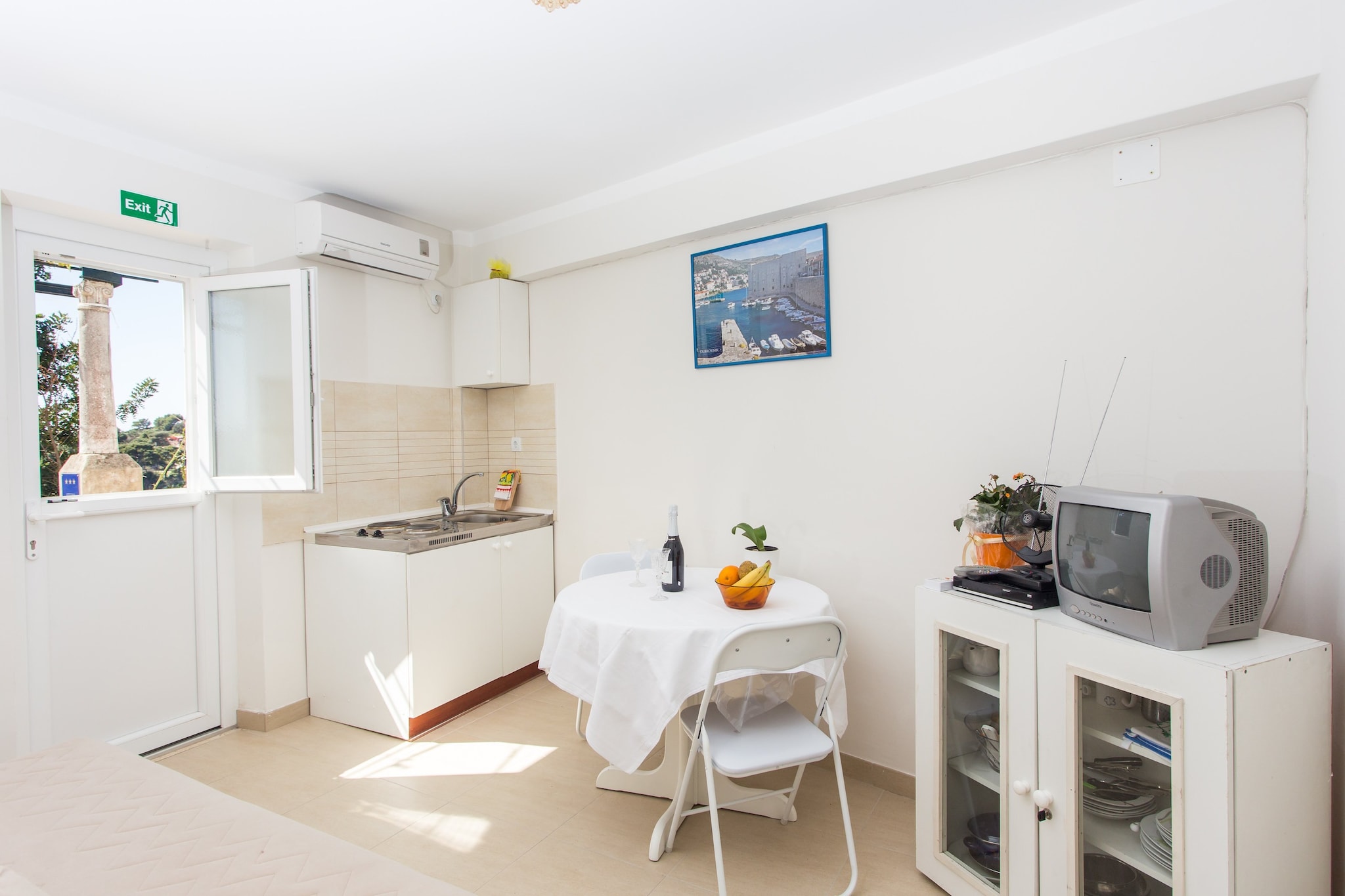 Apartments Ljubimir - Comfort One-Bedroom Apartment with Shared Terrace - Nono-Keuken