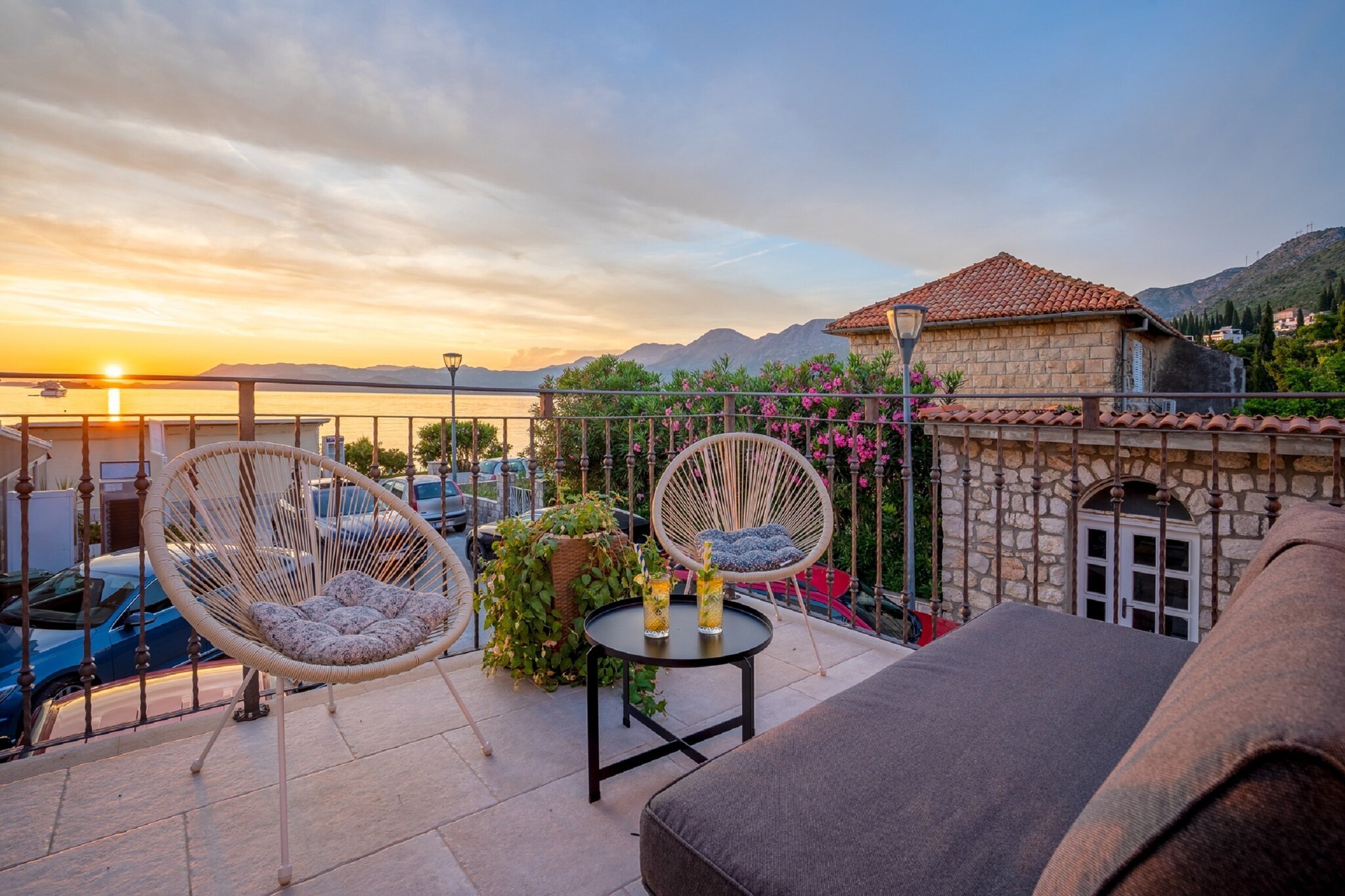 Apartments Lotea - Two-Bedroom Apartment with Terrace and Sea View-Terras