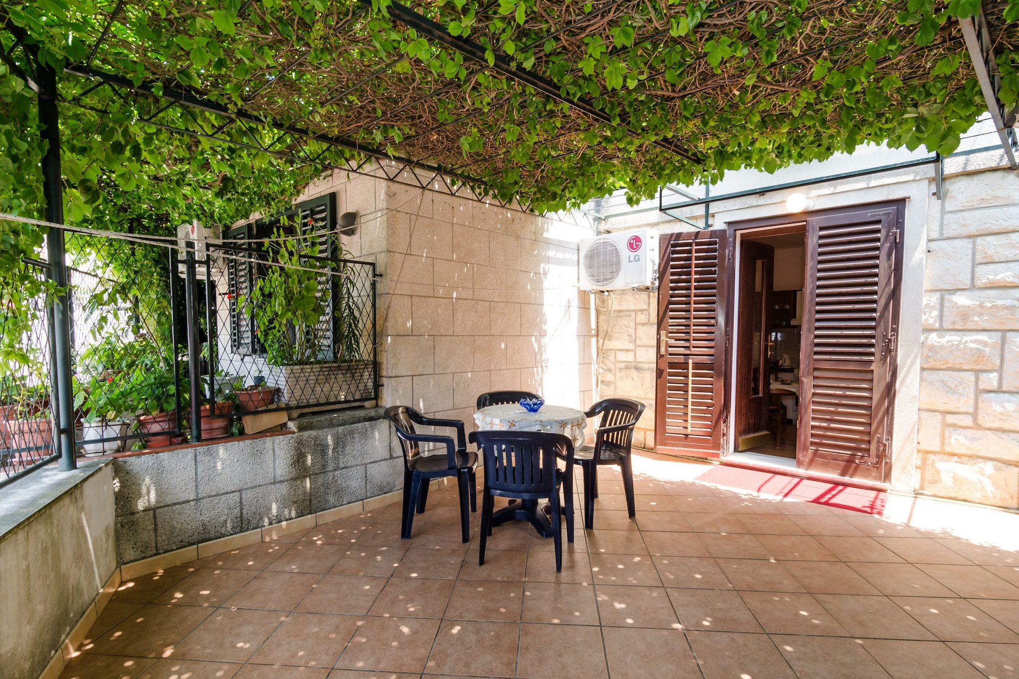 Apartment Berk - One-Bedroom Apartment with Terrace