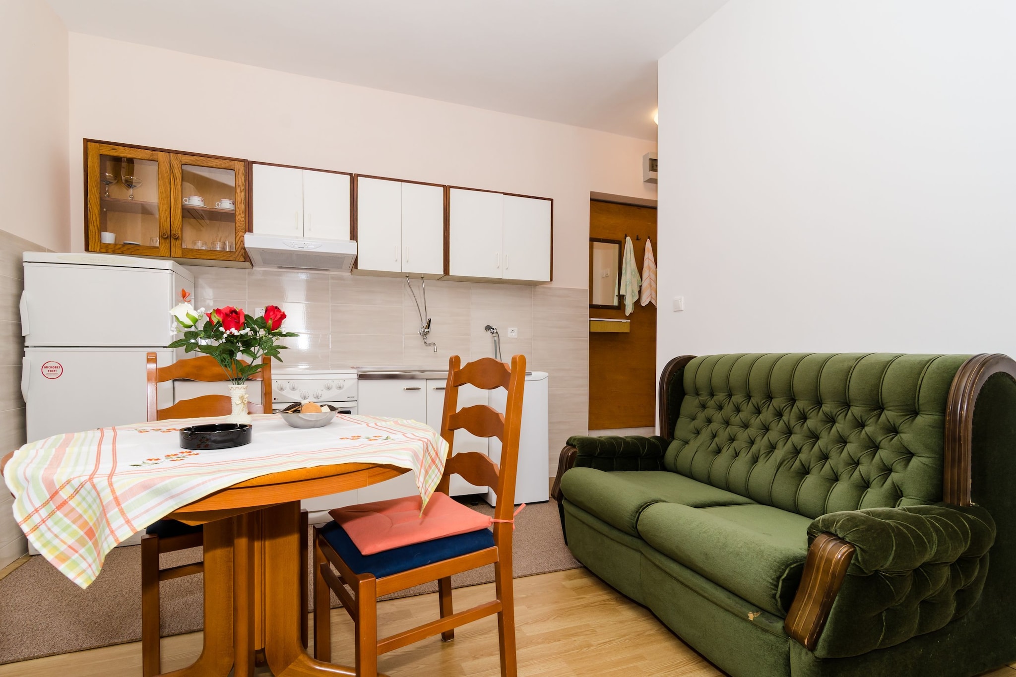Apartment Berk is situated in a quiet neighbourhood near Dubrovnik's Main Bus Station and Ferry Port, connecting the mainland with various Dalmatian islands. Apartment's location is perfect for getting to know undiscovered areas of Dubrovnik and visiting Dubrovnik's breathtaking archipelago.
Free parking is available to the guests.
This one-bedroom apartment features free WiFi, air-conditioning and TV, well equipped kitchen with dining area and a private bathroom. It will also provide you with a lovely furnished terrace. This one bedroom apartment can comfortably accommodate up to 2 persons.
Free parking is available on site. Washing machine and hairdryer are also on guests disposal.
Grocery store, restaurants, cafes, and bakeries can be reached by foot in 1-2 minutes while the closest bank and ATM's are 700 meters away from the property. It is 2 km from Lapad Bay with its beautiful beaches.
The famous Old Town of Dubrovnik is 2 km away, with various beaches, historic sights, restaurants, cafes, bars and shops.
The property is located approximately 1 km from Dubrovnik main bus station and ferry port.
Old Town of Dubrovnik is 2 kilometers away.
Dubrovnik main bus station and ferry port, connecting the mainland with various Dalmatian islands, are 3 minutes ride from the apartment while Dubrovnik Airport is 21 km away.
Nearest bus station is 270 meters from the apartment, with buses passing frequently and less that 5 minute ride to the Old Town, or 30 minute walk.