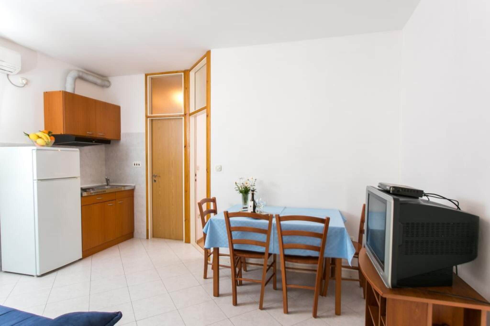 Guest House Old Town View- One Bedroom Apartment (3 Adults)