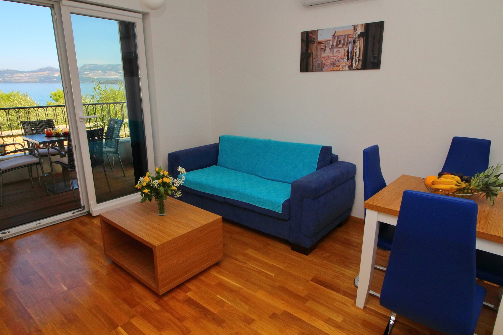 Apartments Kula - One-Bedroom Apartment with Terrace and Sea View-B1