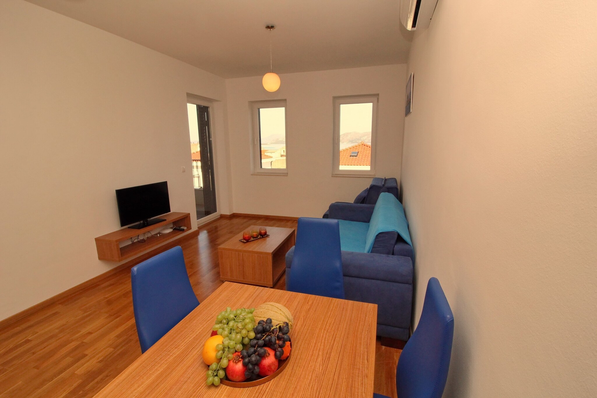 Fancy Apartments Kula in Drače, Dubrovnik-Neretva County, Croatia, offers modern, well-equipped accommodations featuring free Wi-Fi, air conditioning, and a fully equipped kitchen. Guests can enjoy in private balconies or terraces. Located in the charming coastal village of Drače, it provides easy access to local beaches, restaurants, and attractions, making it ideal for couples, families, and groups seeking a comfortable and scenic stay on the Pelješac Peninsula.

Note:

*****Please note that a city tax of €1.50 per person, per night is not included in the price and is payable directly at the accommodation. The tax is reduced by half for children aged 12-18, and there is no tax for children under 12*****

Private parking is available, reservation is not required.
Baggage drop-off is available before check-in.
Baby cot is available on request.

This comfort one bedroom apartment features free WiFi, air-conditioning, well-equipped kitchen with dining area, an SAT/flat-screen TV  living room with sofa and a private bathroom. Private bathroom comes with shower and a hair dryer. It will also provide you with a lovely furnished balcony with a sea view. This one bedroom apartment can comfortably accommodate up to 5 persons.

Thanks to its excellent location, everything you'll need for your vacation is just a short walk away from the property. Grocery stores, cafes, restaurants—everything is within a 500 m radius. The beach is 100 m away from the property.

The nearest airport is Brac Airport, 74 km from Apartments Kula. Dubrovnik Airport is only  97 km from the property.