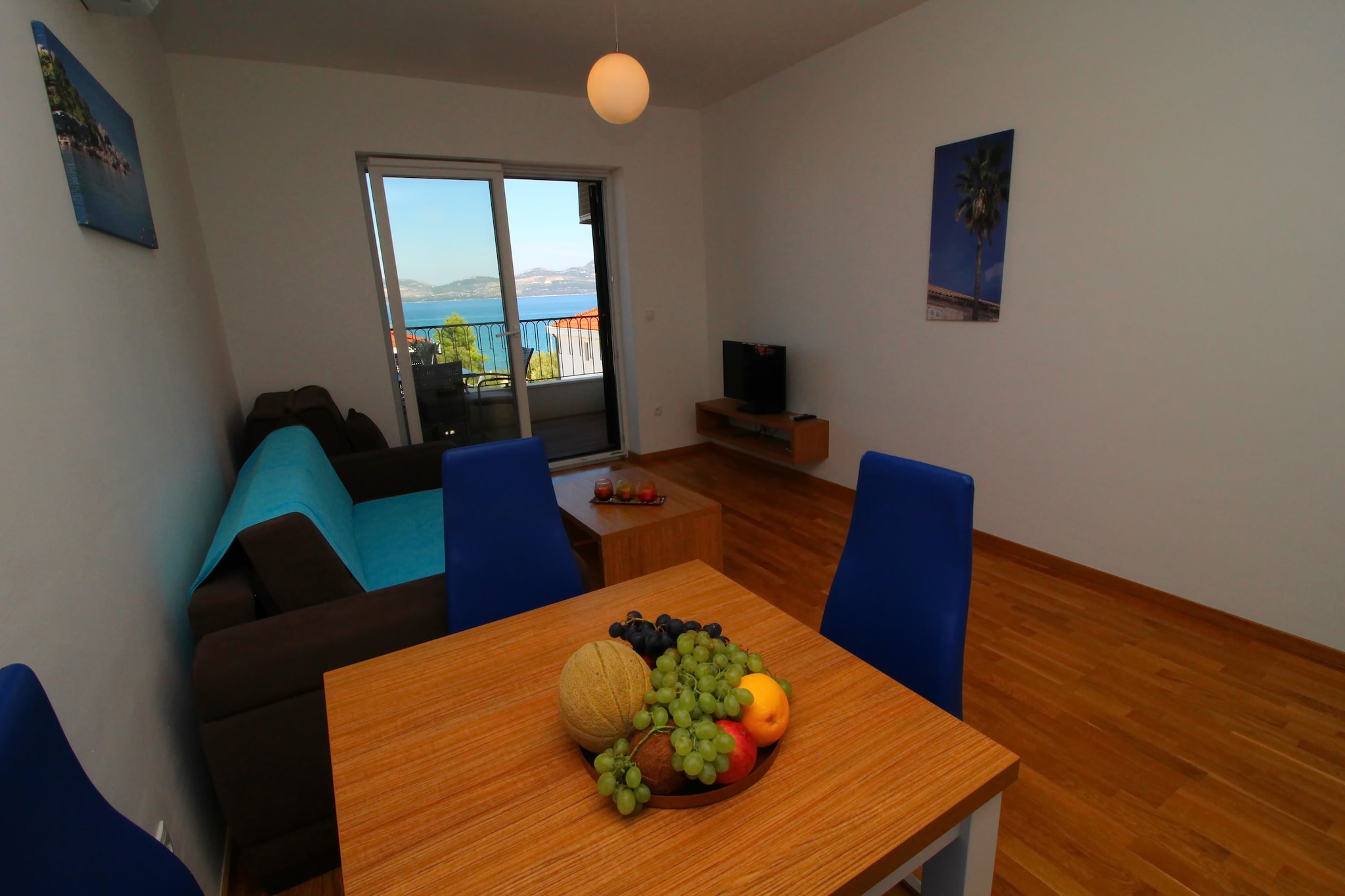 Fancy Apartments Kula in Drače, Dubrovnik-Neretva County, Croatia, offers modern, well-equipped accommodations featuring free Wi-Fi, air conditioning, and a fully equipped kitchen. Guests can enjoy in private balconies or terraces. Located in the charming coastal village of Drače, it provides easy access to local beaches, restaurants, and attractions, making it ideal for couples, families, and groups seeking a comfortable and scenic stay on the Pelješac Peninsula.

Note:

*****Please note that a city tax of €1.50 per person, per night is not included in the price and is payable directly at the accommodation. The tax is reduced by half for children aged 12-18, and there is no tax for children under 12*****

Private parking is available, reservation is not required.
Baggage drop-off is available before check-in.
Baby cot is available on request.

This comfort one bedroom apartment features free WiFi, air-conditioning, well-equipped kitchen with dining area, an SAT/flat-screen TV  living room with sofa and a private bathroom. Private bathroom comes with shower and a hair dryer. It will also provide you with a lovely furnished balcony with a sea view. This one bedroom apartment can comfortably accommodate up to 5 persons.

Thanks to its excellent location, everything you'll need for your vacation is just a short walk away from the property. Grocery stores, cafes, restaurants—everything is within a 500 m radius. The beach is 100 m away from the property.

The nearest airport is Brac Airport, 74 km from Apartments Kula. Dubrovnik Airport is only  97 km from the property.