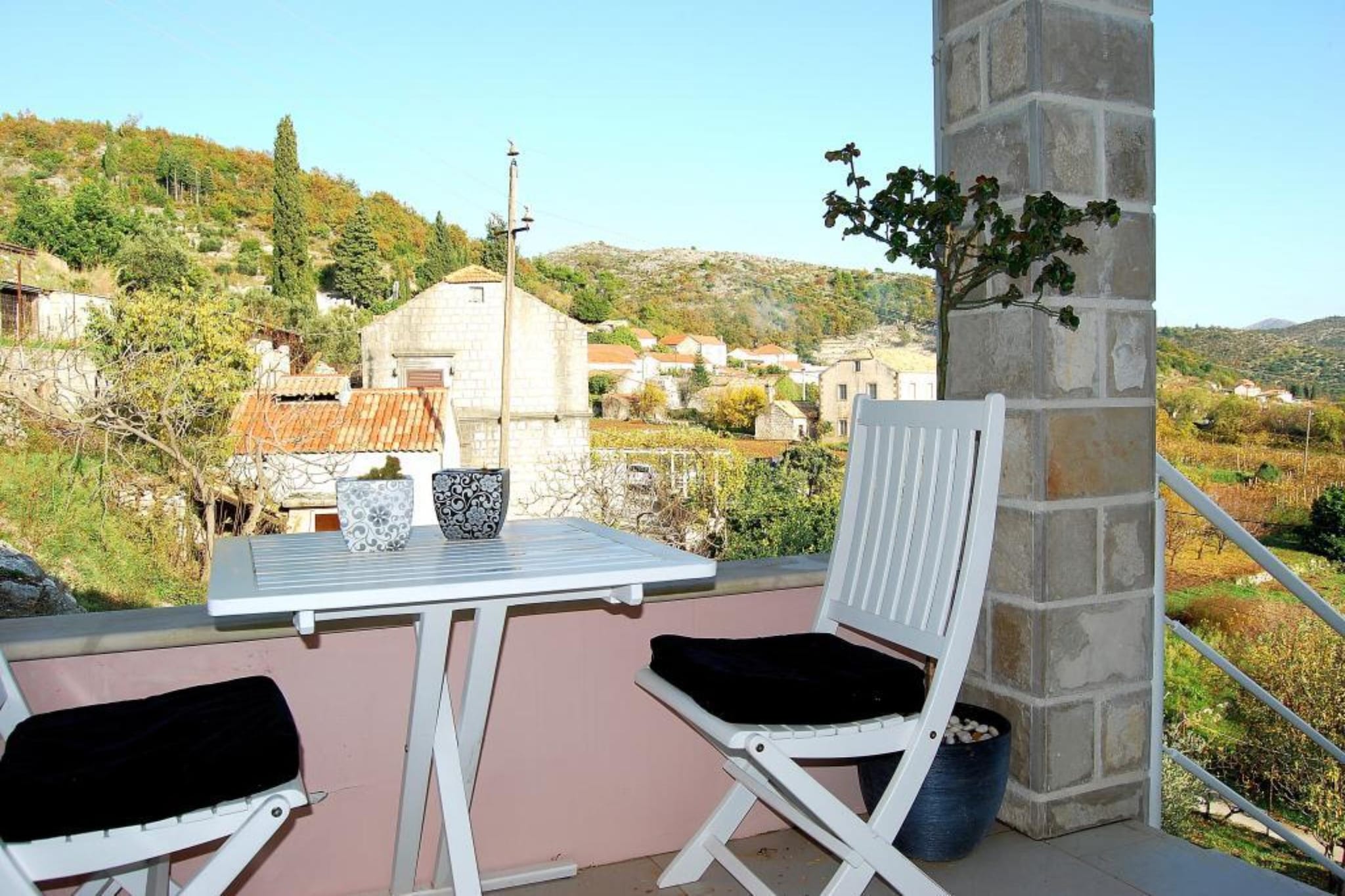 Villa Tony - Five Bedroom Villa with Terrace, Swimming Pool and Sea View-Terrasbalkon
