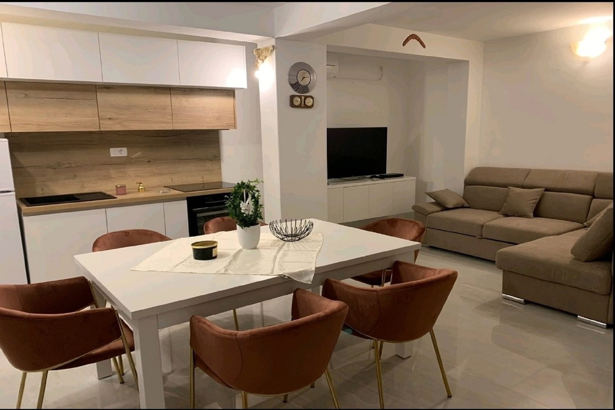 Apartments Villa Dingač-Borak - Two Bedroom Apartment with Terrace No. 1-Woonkamer