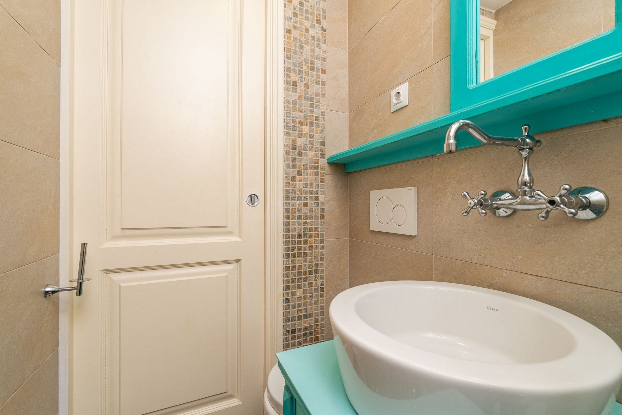 Guest House Lumin - Twin Room with City View (Third Floor) (BR3)-Salle de bain