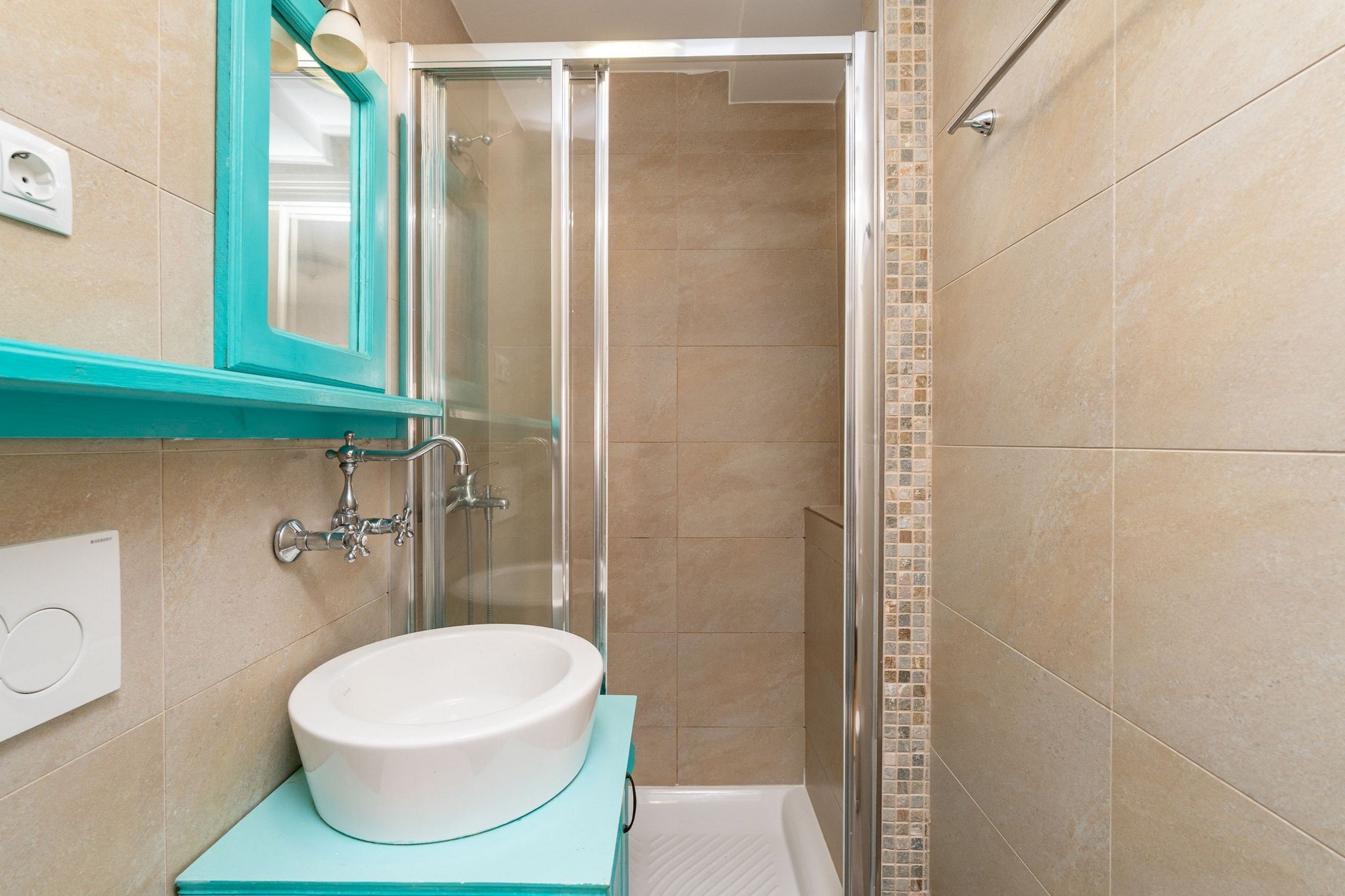 Guest House Lumin - Twin Room with City View (Third Floor) (BR3)-Salle de bain