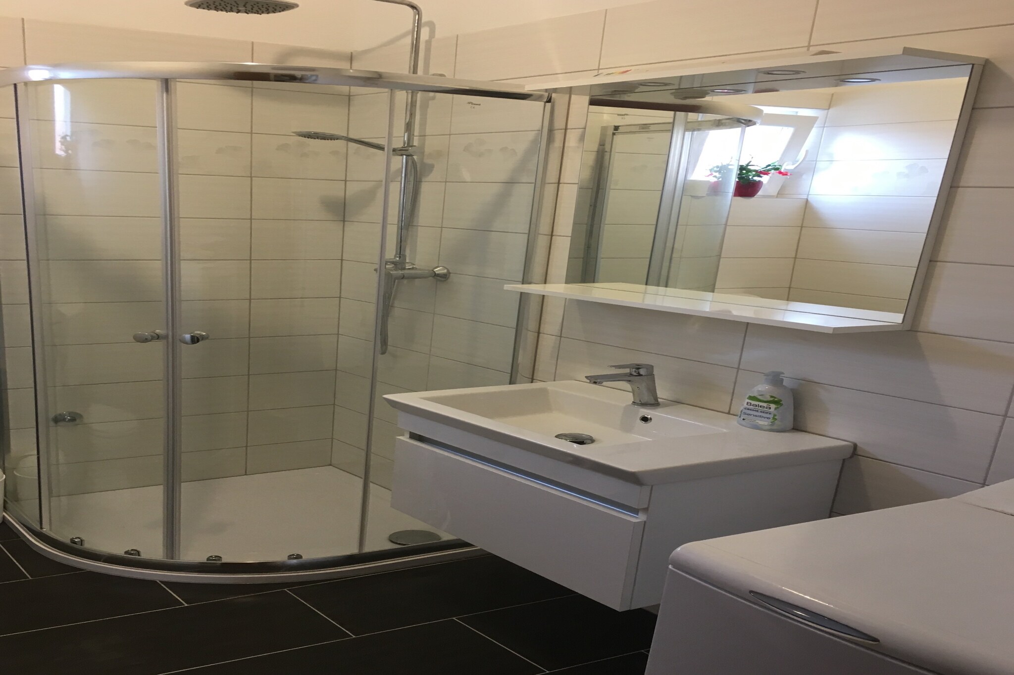 Apartment Angie - Three Bedroom Apartment with Terrace - A1 - (ST)-Bathroom