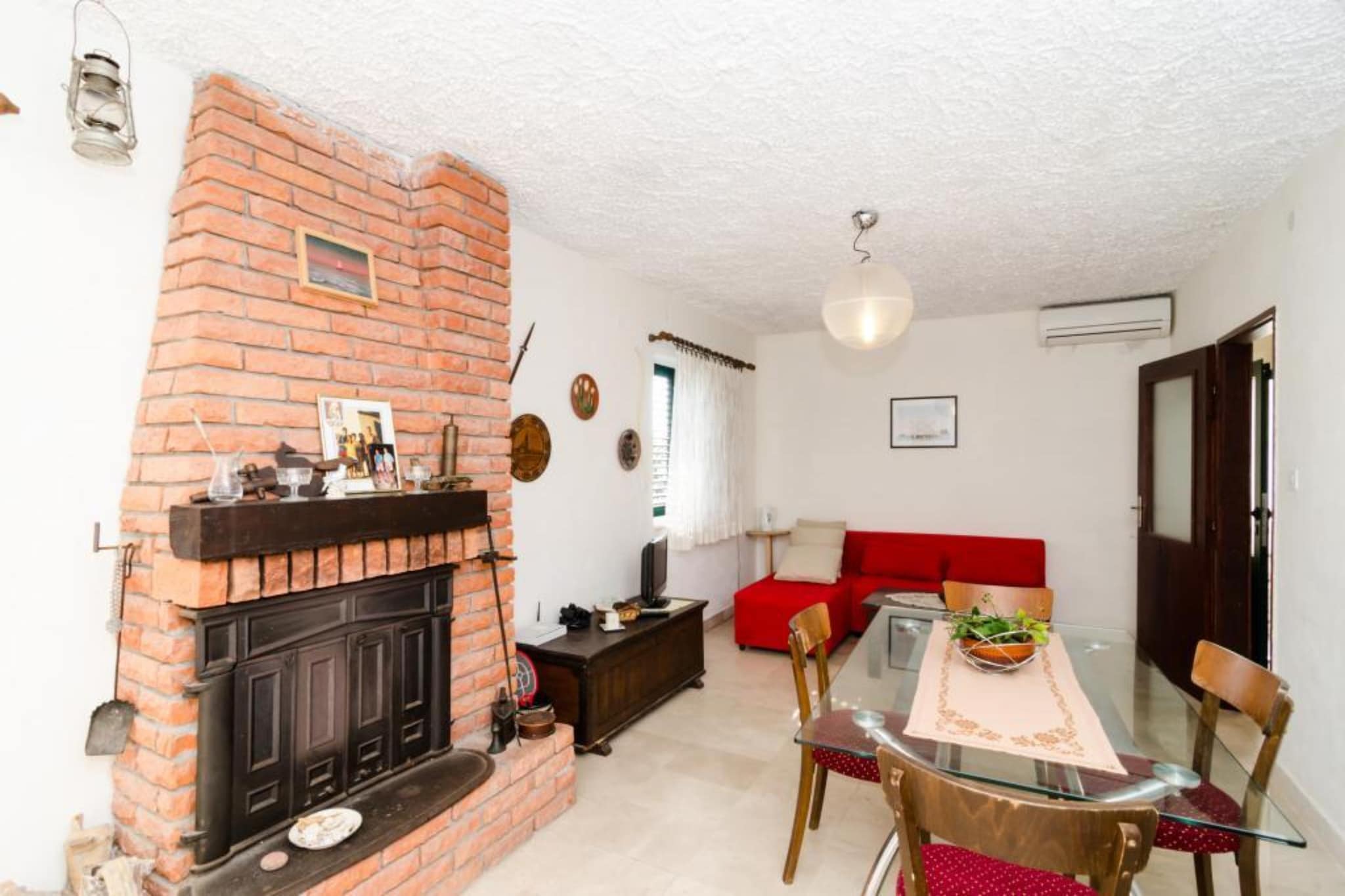 Holiday Home Jasminka - Three Bedroom Holiday Home with Terrace and Sea View-Eetkamer